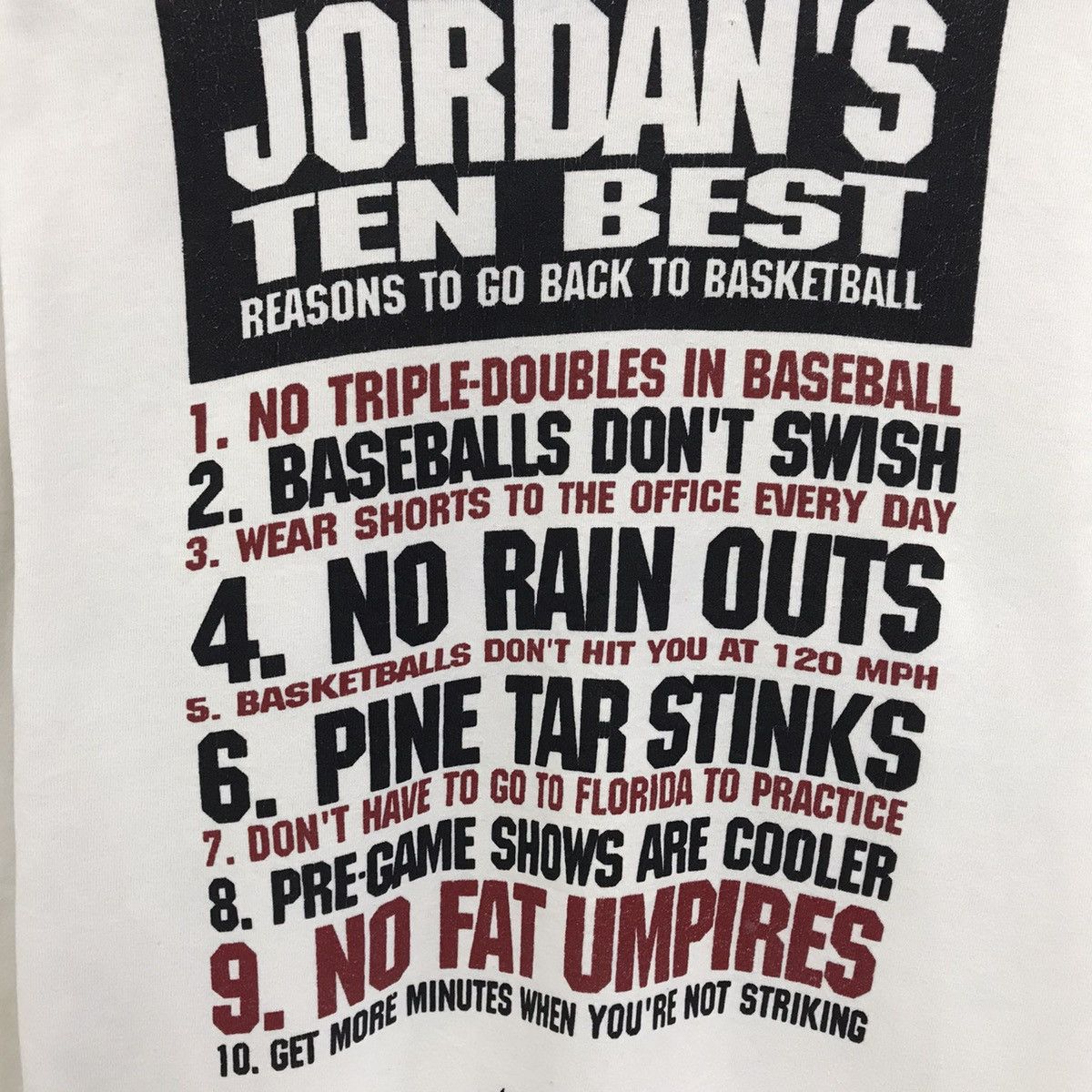 Jordan Brand × Nike × Vintage Vintage Nike Air Jordan’s Sweatshirt 10 Best Basketball Team Size US M / EU 48-50 / 2 - 9 Thumbnail
