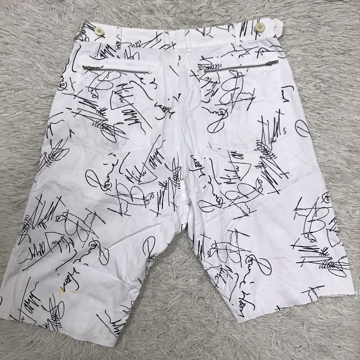 Comme des Garcons Homme Plus × The Rolling Stones AD2005 Comme Des Garcon x Rolling stones casual short pants Size US 34 / EU 50 - 6 Thumbnail