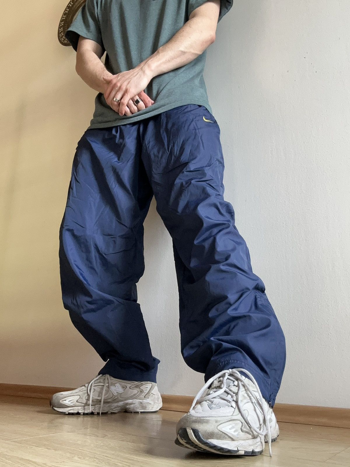 Nike × Vintage Vintage 90s Nike Navy Track Pants Swoosh Size US 36 / EU 52 - 1 Thumbnail