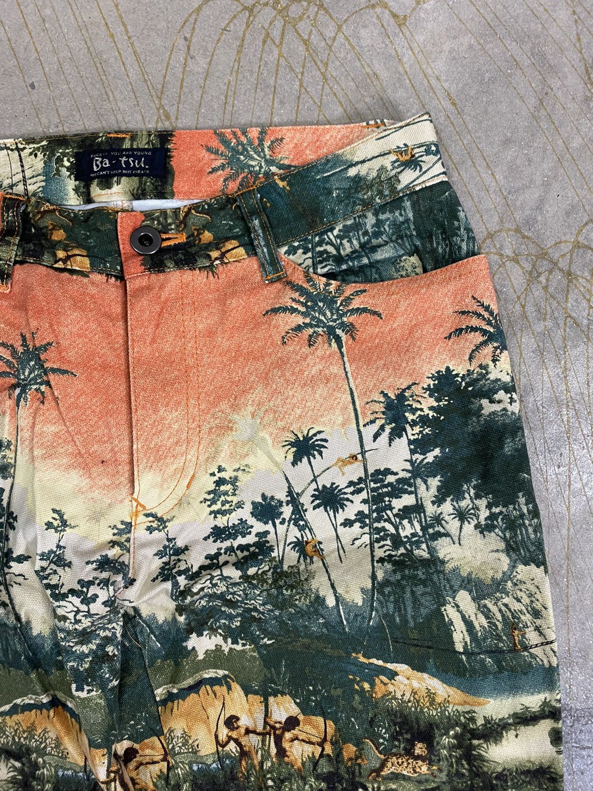 Japanese Brand 90's Ba-TSU Native Culture All over print hysteric glamour Size 29" - 5 Thumbnail