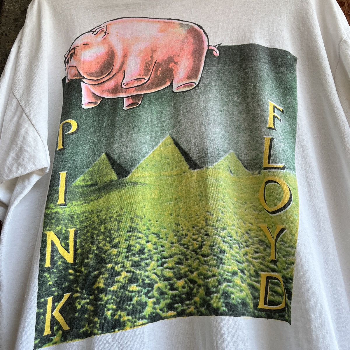 Band Tees × Pink Floyd × Vintage VTG ‘90s Pink Floyd Band Tee Tour Tee Shirt Parking Lot Boot Size US XL / EU 56 / 4 - 4 Thumbnail