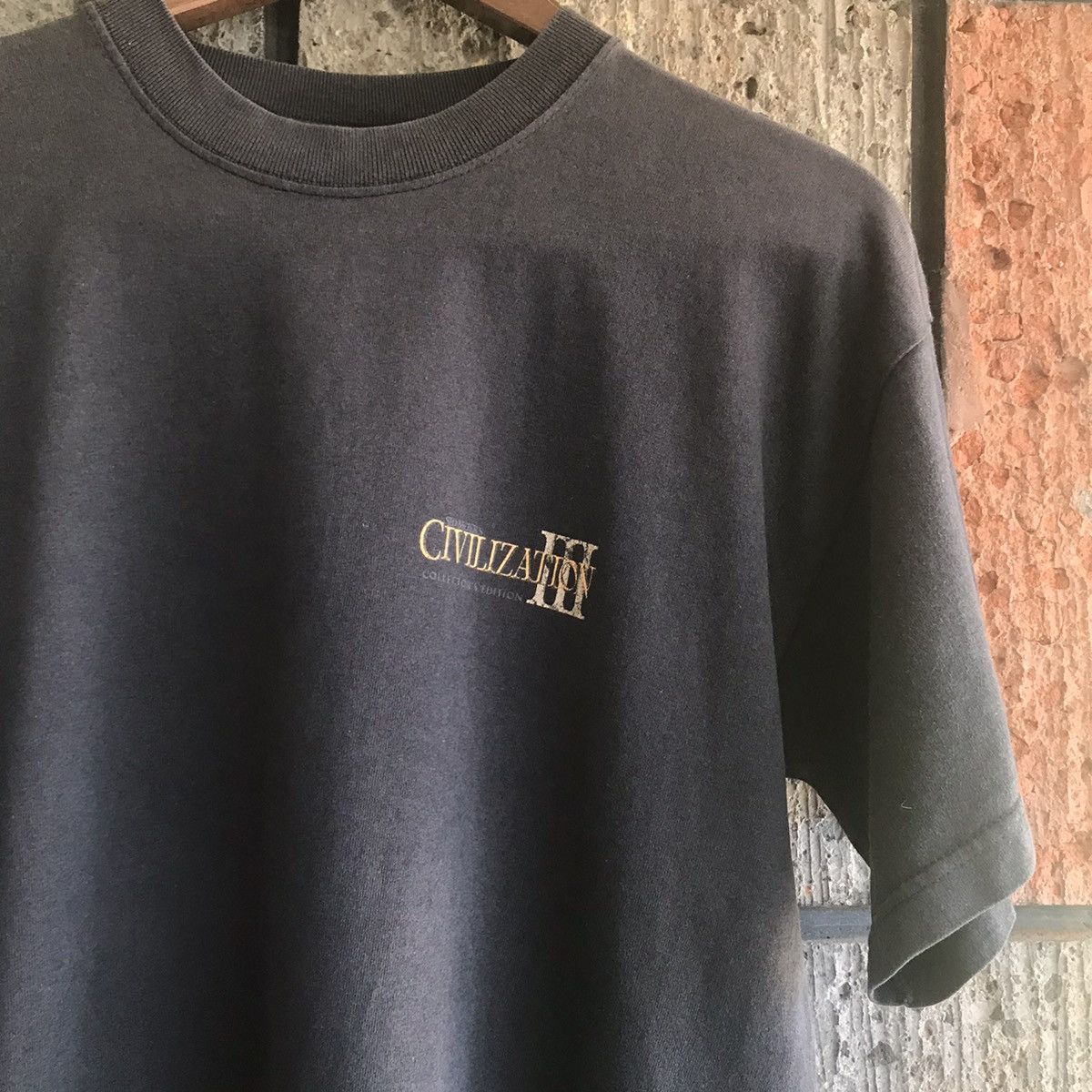 Vintage ‘00s Sid Meier’s Civilization 3 Video Game Promo Tee Shirt Size US L / EU 52-54 / 3 - 12 Thumbnail
