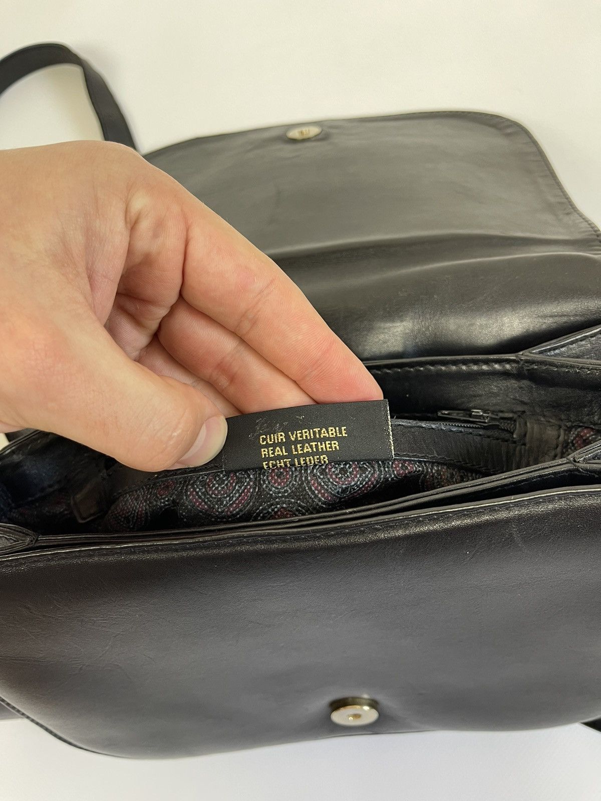 Cartier Cartier vintage real leather logo shoulder bag Size ONE SIZE - 17 Thumbnail