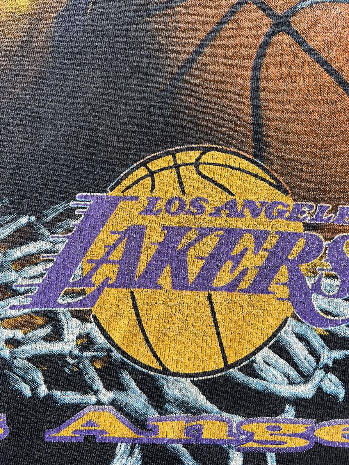 NBA Vintage 90s Los Angeles Lakers Kobe Bryant Starter NBA Tee Size US XL / EU 56 / 4 - 6 Thumbnail