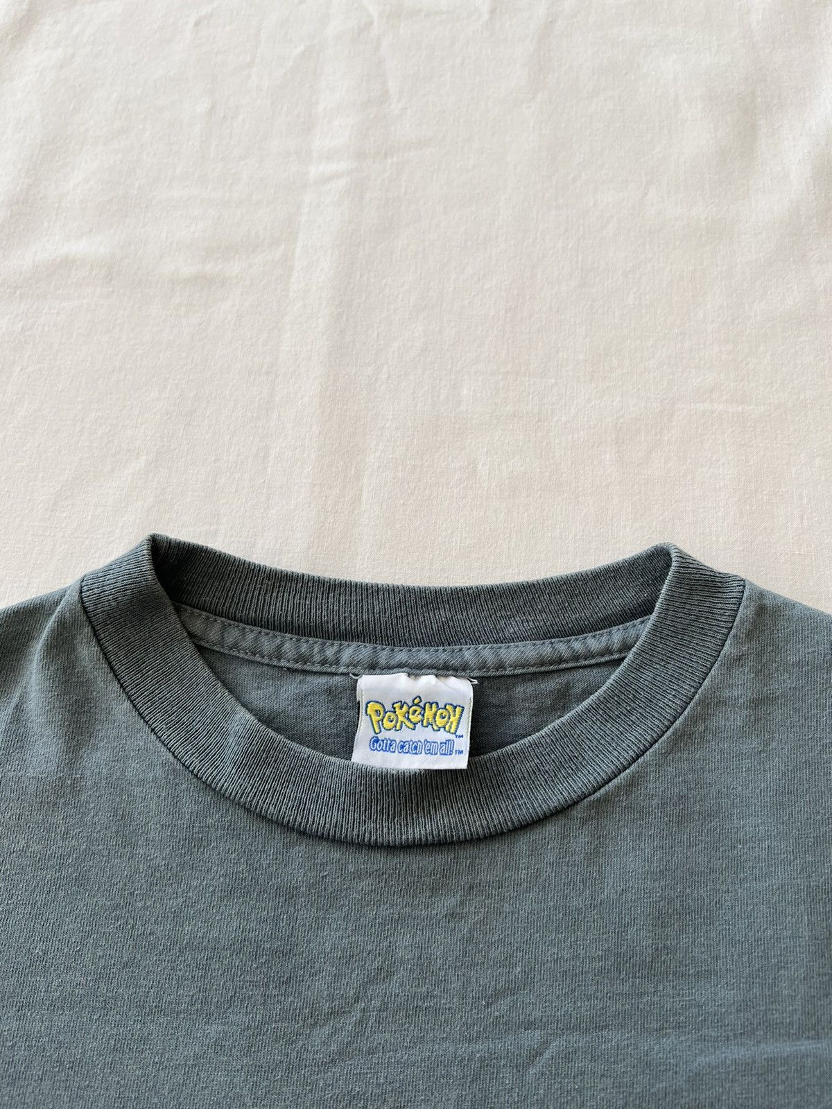 Band Tees Vintage 1999 Pokemon PokeBall Go Tee (Dragon Ball) Size US S / EU 44-46 / 1 - 7 Thumbnail