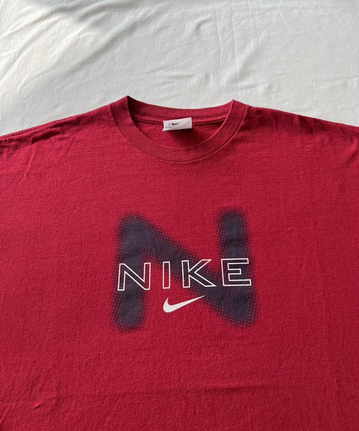 Nike Vintage 90s Nike Streetwear Red Tee Size US XL / EU 56 / 4 - 3 Thumbnail