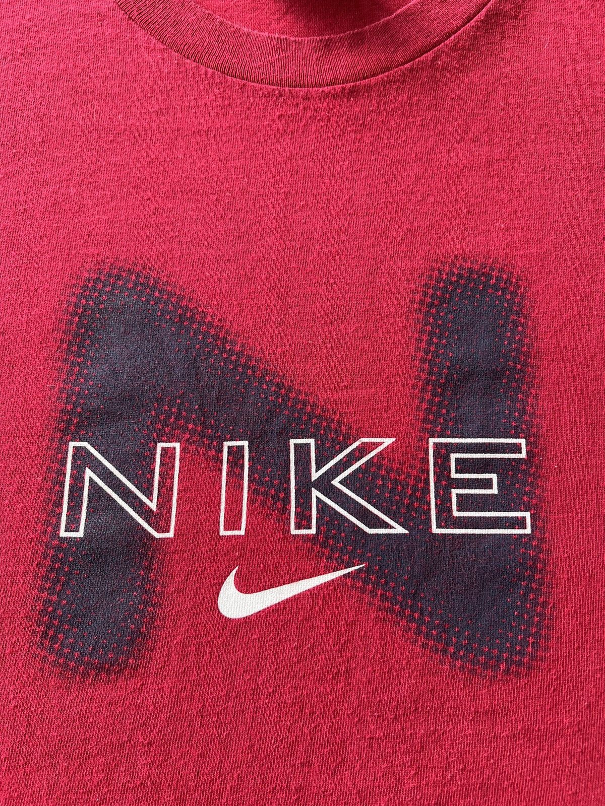 Nike Vintage 90s Nike Streetwear Red Tee Size US XL / EU 56 / 4 - 5 Thumbnail