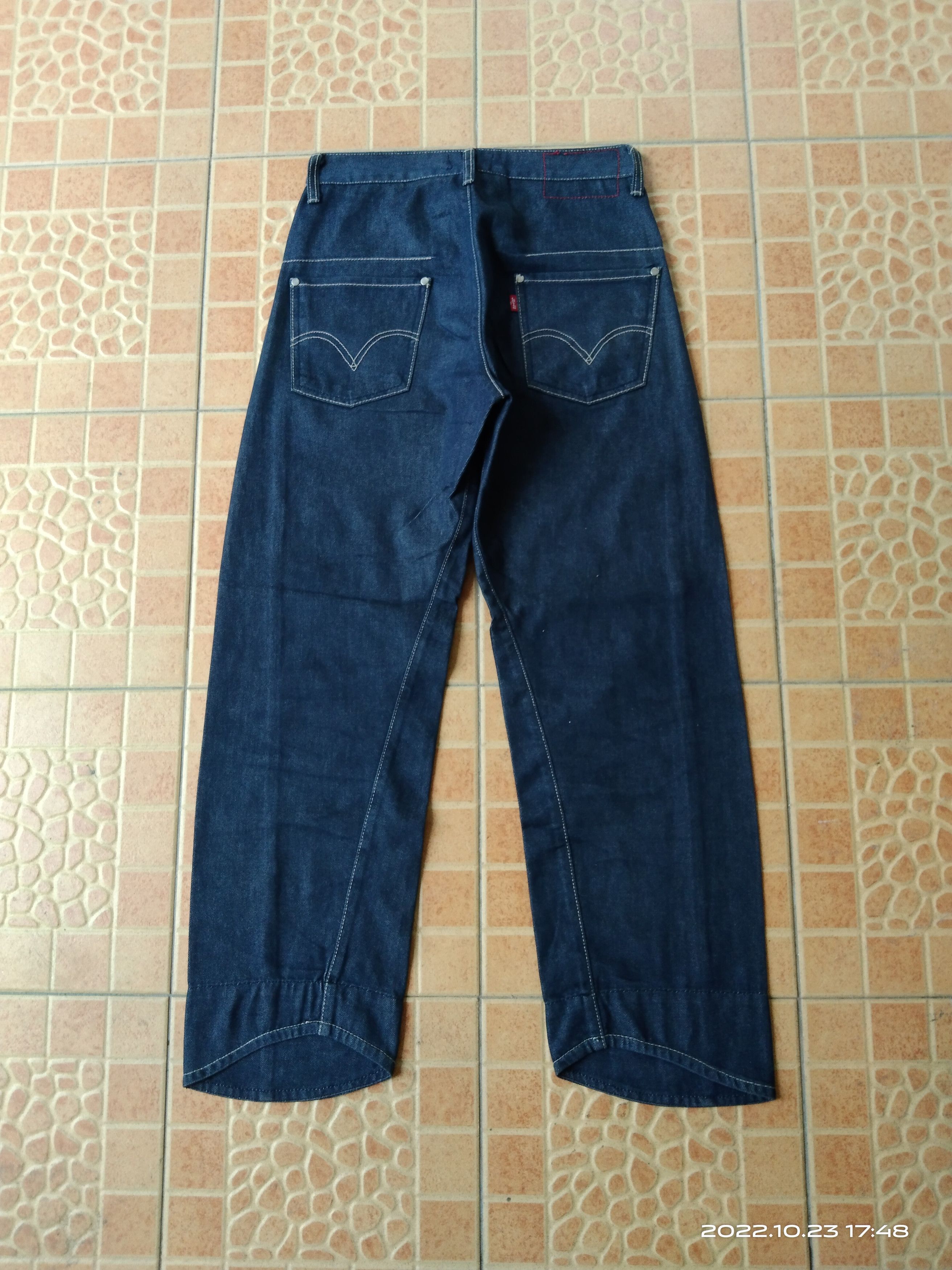 Levi's Vintage Clothing VINTAGE 2000s LEVIS ENGINEERED DENIM PANTS Size US 27 - 3 Thumbnail