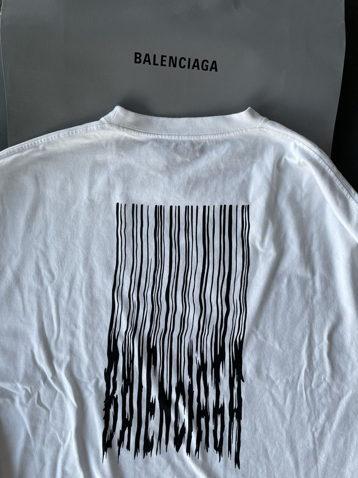 Balenciaga Super Runway Balenciaga Logo BrandNew Oversized Tee T-shirt Size US XXL / EU 58 / 5 - 3 Thumbnail