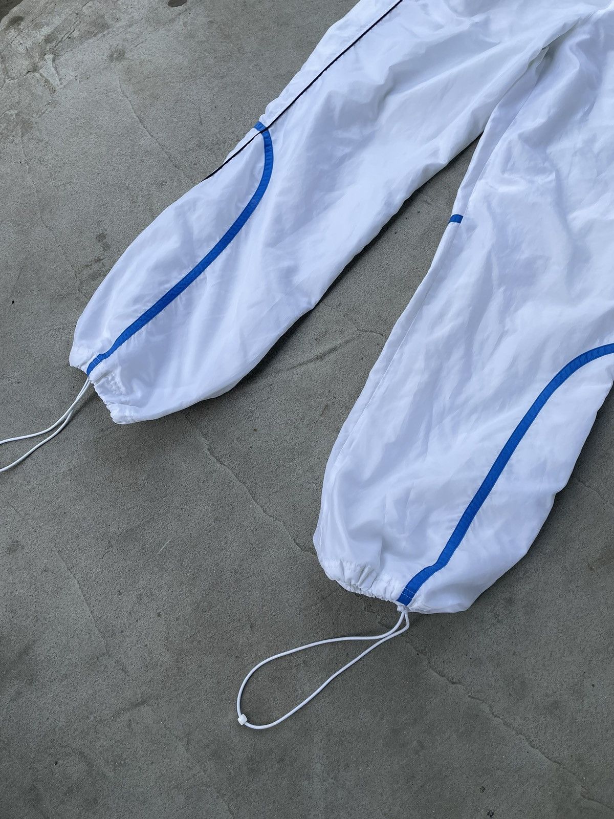 Nike × Vintage Vintage Nike tn track pants white Size US 33 - 6 Thumbnail