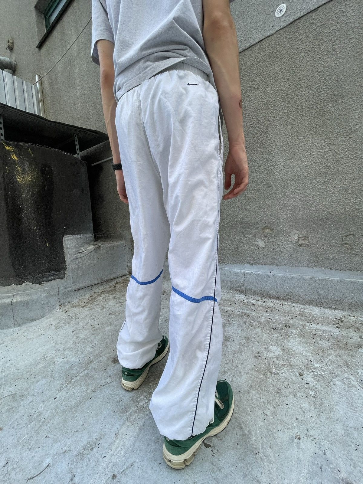 Nike × Vintage Vintage Nike tn track pants white Size US 33 - 3 Thumbnail