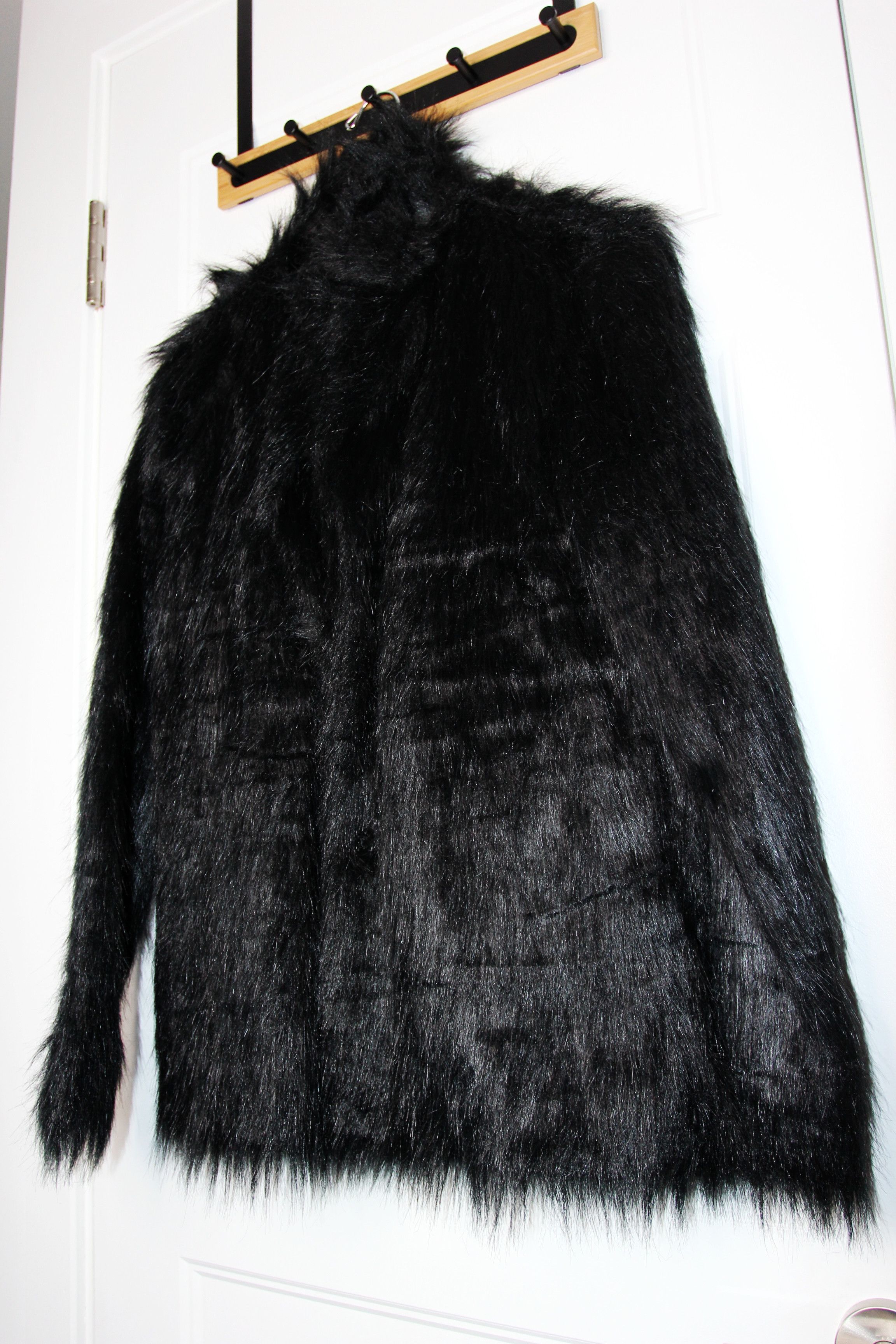 Other UK BNWT AW22 OTHER UK FAUX FUR JACKET M Size US M / EU 48-50 / 2 - 4 Thumbnail