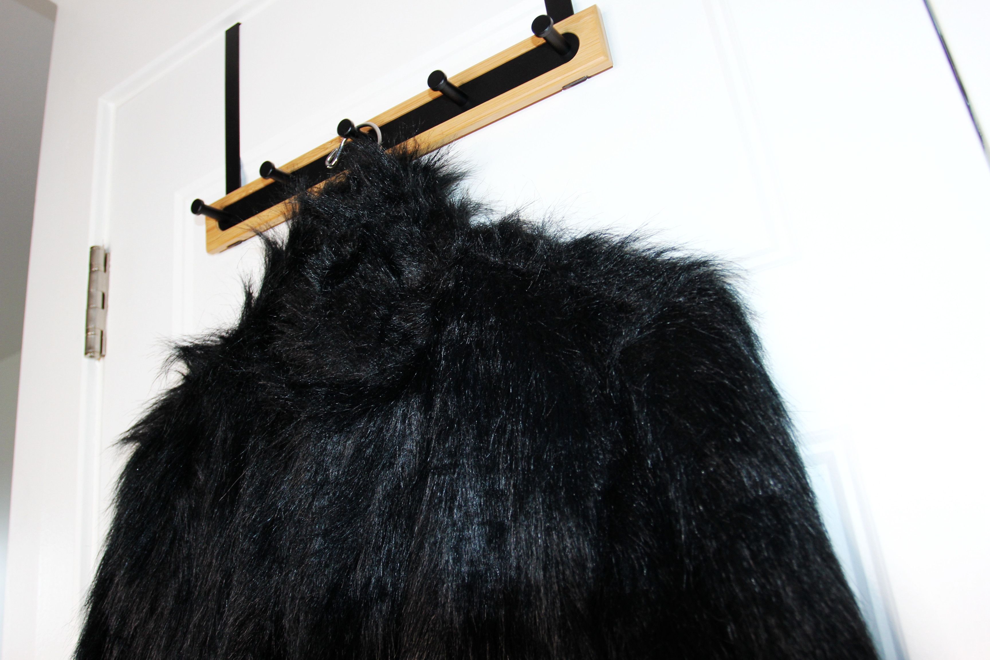 Other UK BNWT AW22 OTHER UK FAUX FUR JACKET M Size US M / EU 48-50 / 2 - 3 Thumbnail