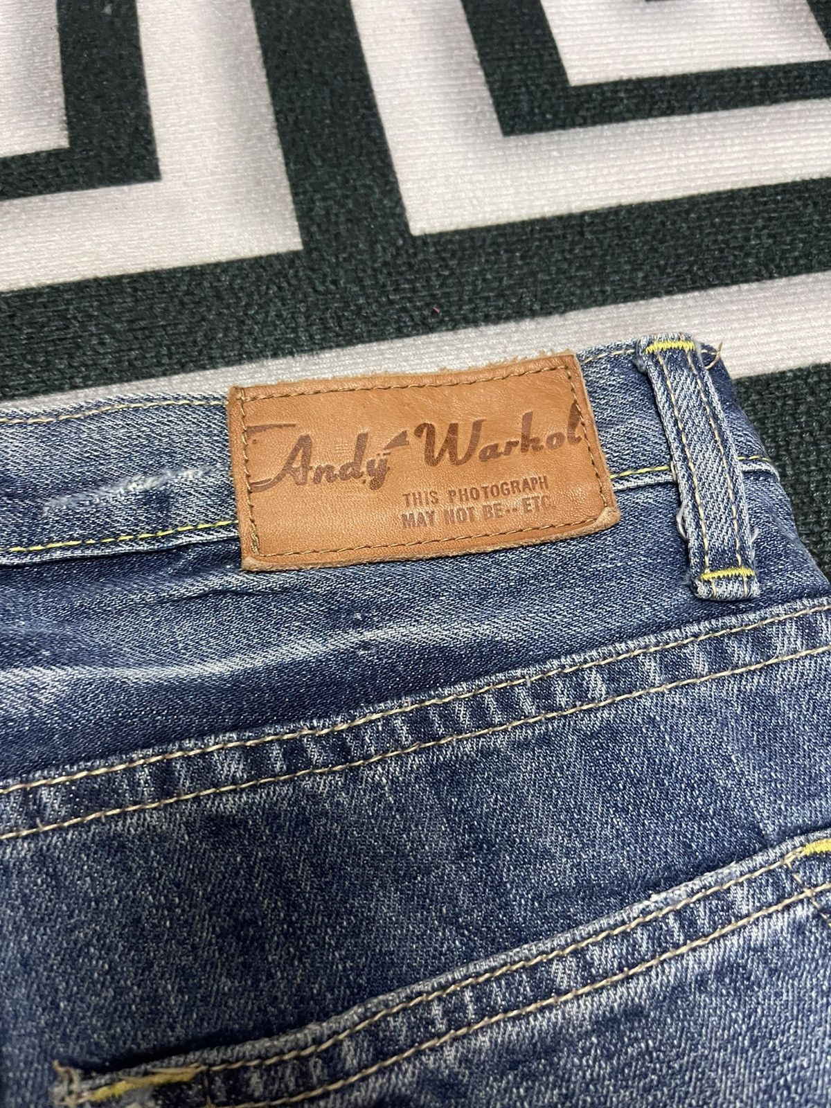 Andy Warhol × Hysteric Glamour Andy warhol x hysteric glamour distressed jeans Size US 31 - 3 Thumbnail
