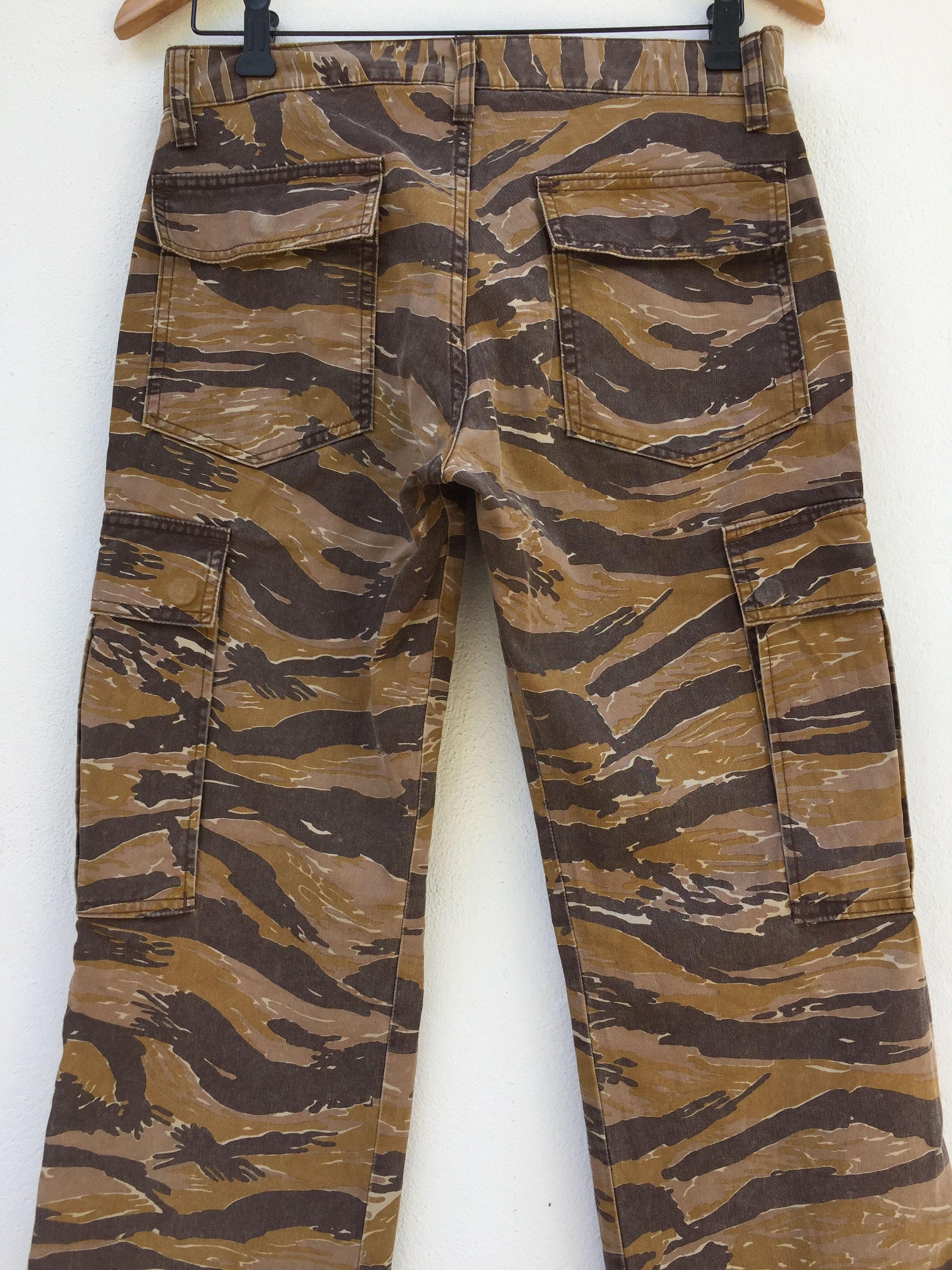 Hysteric Glamour HYSTERIC GLAMOUR Camo Tiger Striped Cargo Pant Army Style Size US 30 / EU 46 - 17 Thumbnail