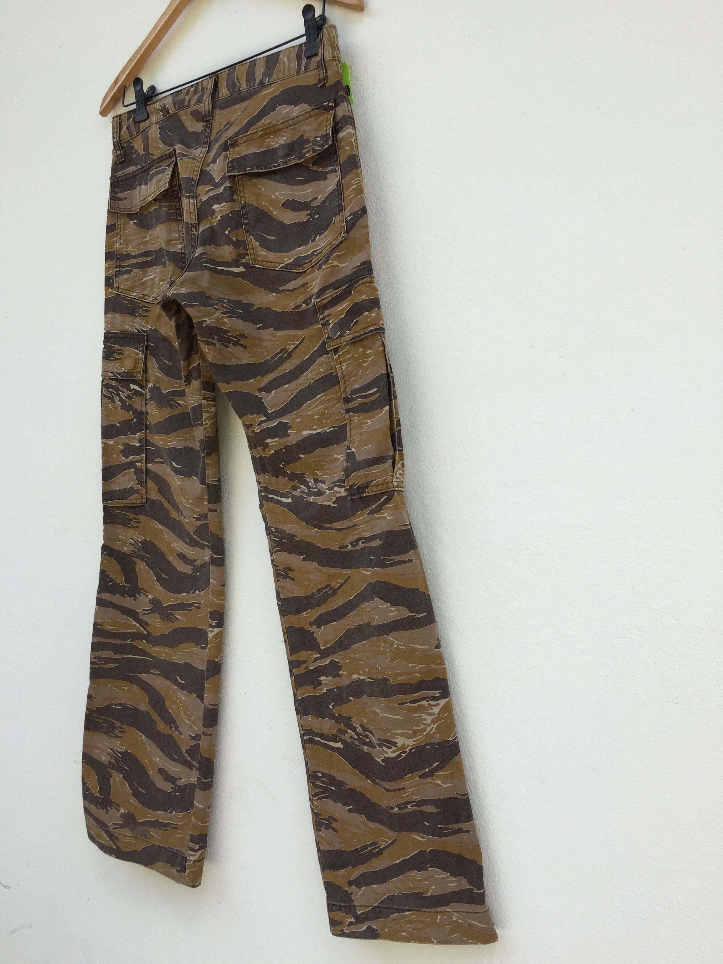 Hysteric Glamour HYSTERIC GLAMOUR Camo Tiger Striped Cargo Pant Army Style Size US 30 / EU 46 - 13 Thumbnail