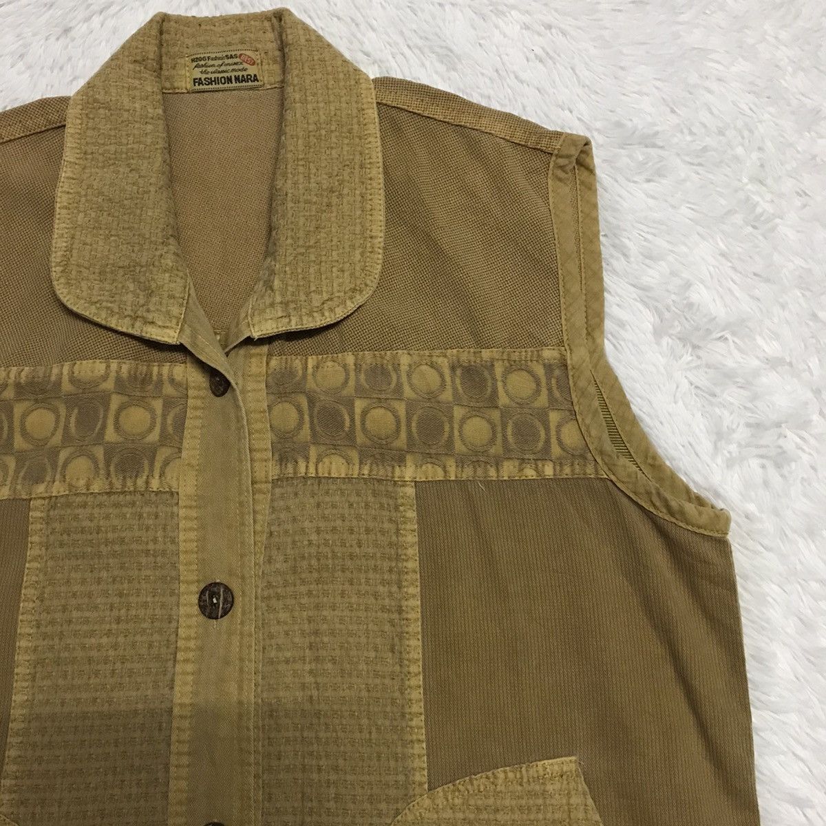 Japanese Brand Fashion Nara Unisex Classic Vest Size US L / EU 52-54 / 3 - 4 Thumbnail