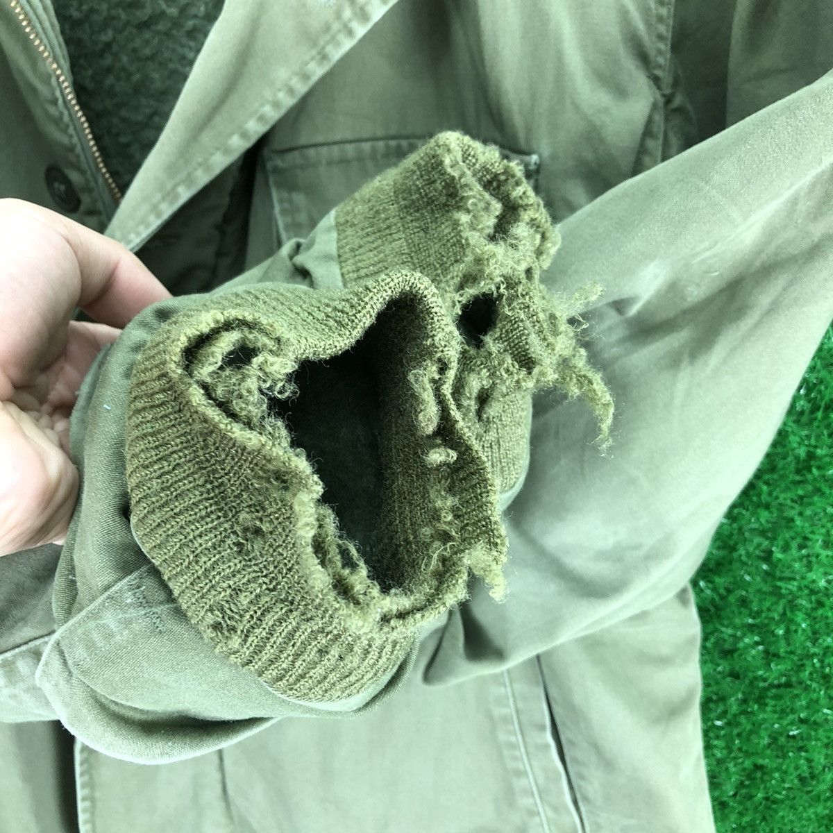Alpha Industries Vintage 60's US Navy A-2 Deck Jacket by Alpha Industries Size US M / EU 48-50 / 2 - 17 Thumbnail