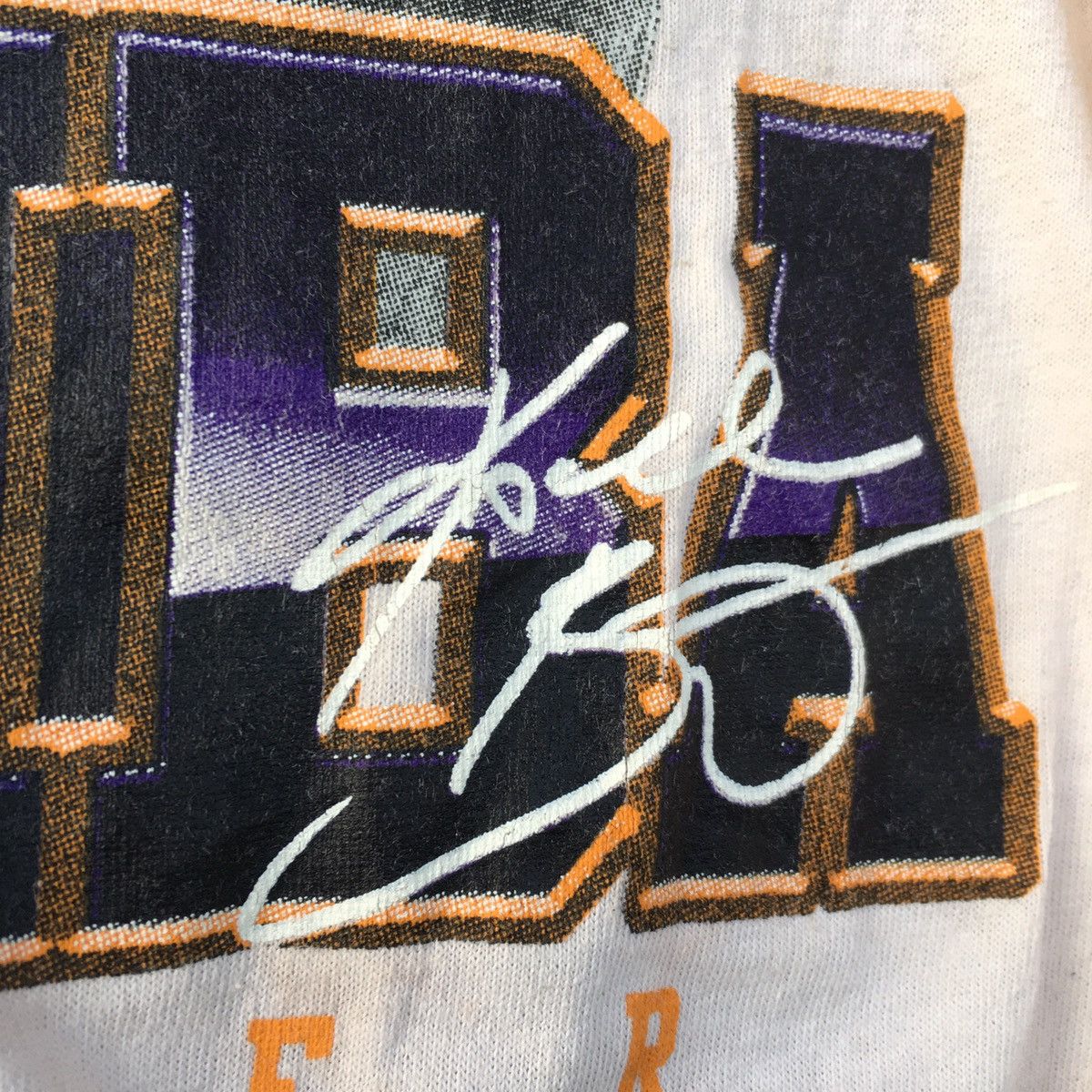 NBA Thrashed Vintage Black Mamba Kobe Bryant ERD GRUNGE GRAIL T Size US XXL / EU 58 / 5 - 3 Thumbnail