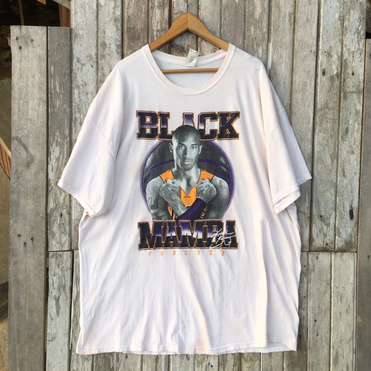 image of Kobe Mentality x NBA Vintage Black Mamba Forever Kobe Bryant Oversized Tee in Cream (Size 2XL)