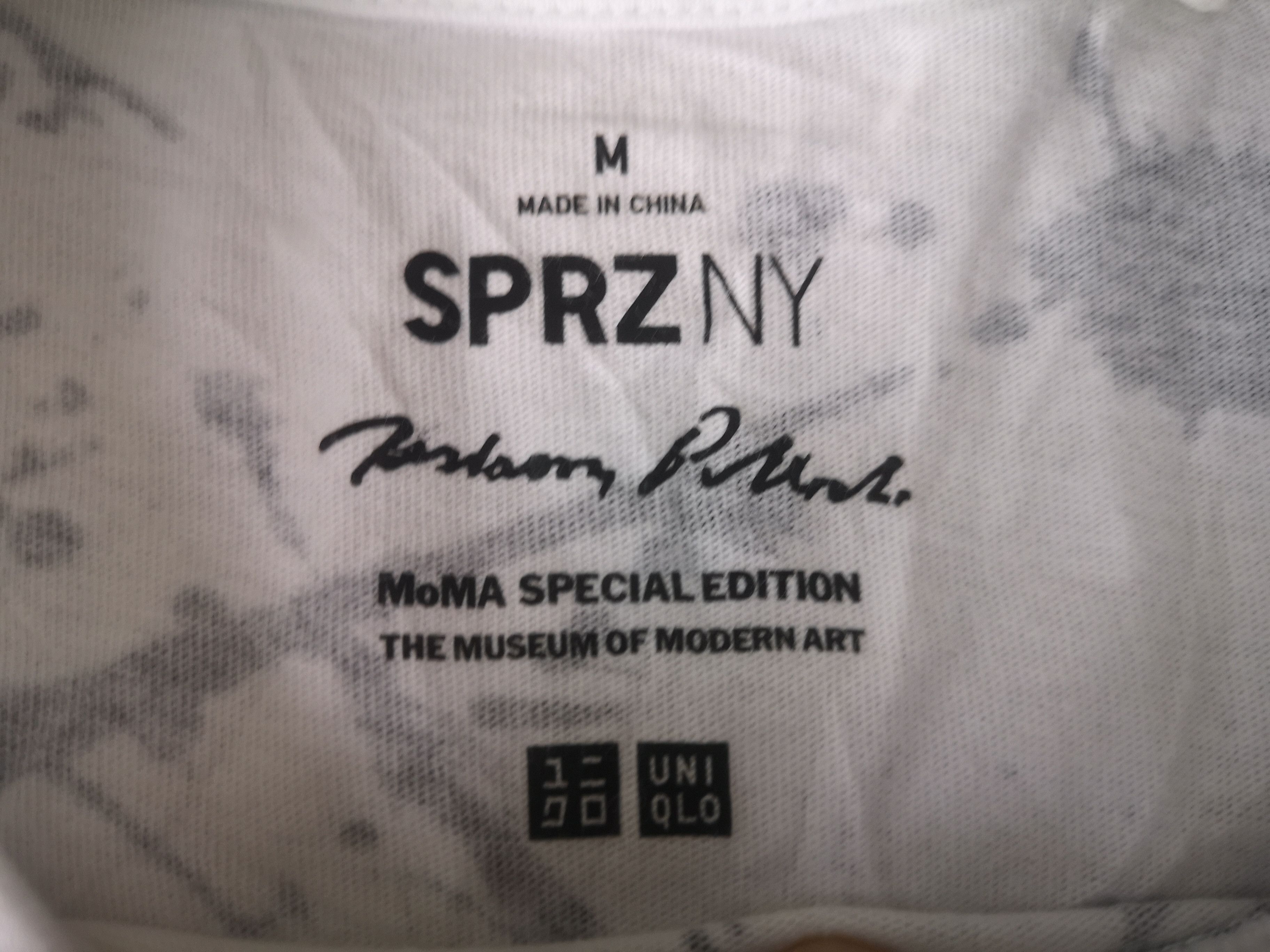 Designer × Uniqlo Art & Design SPRZ X Uniqlo Size US M / EU 48-50 / 2 - 5 Thumbnail