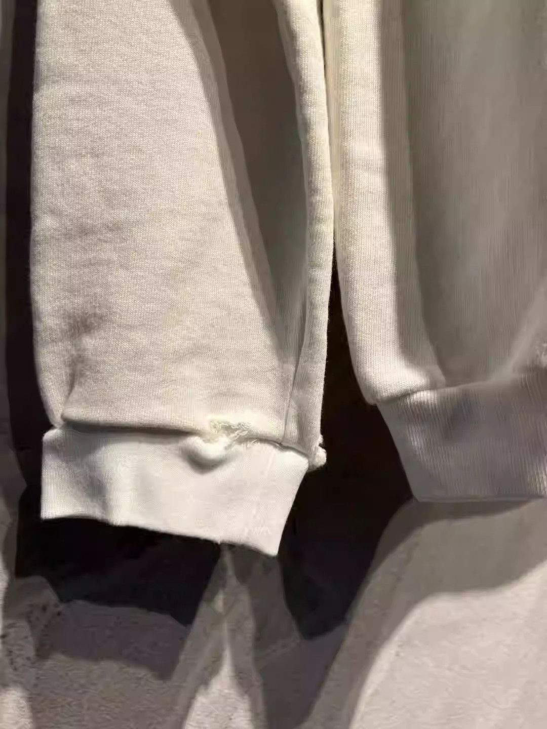 Raf Simons RAF SIMONS men's slogan white print sweatshirt Size US M / EU 48-50 / 2 - 5 Thumbnail
