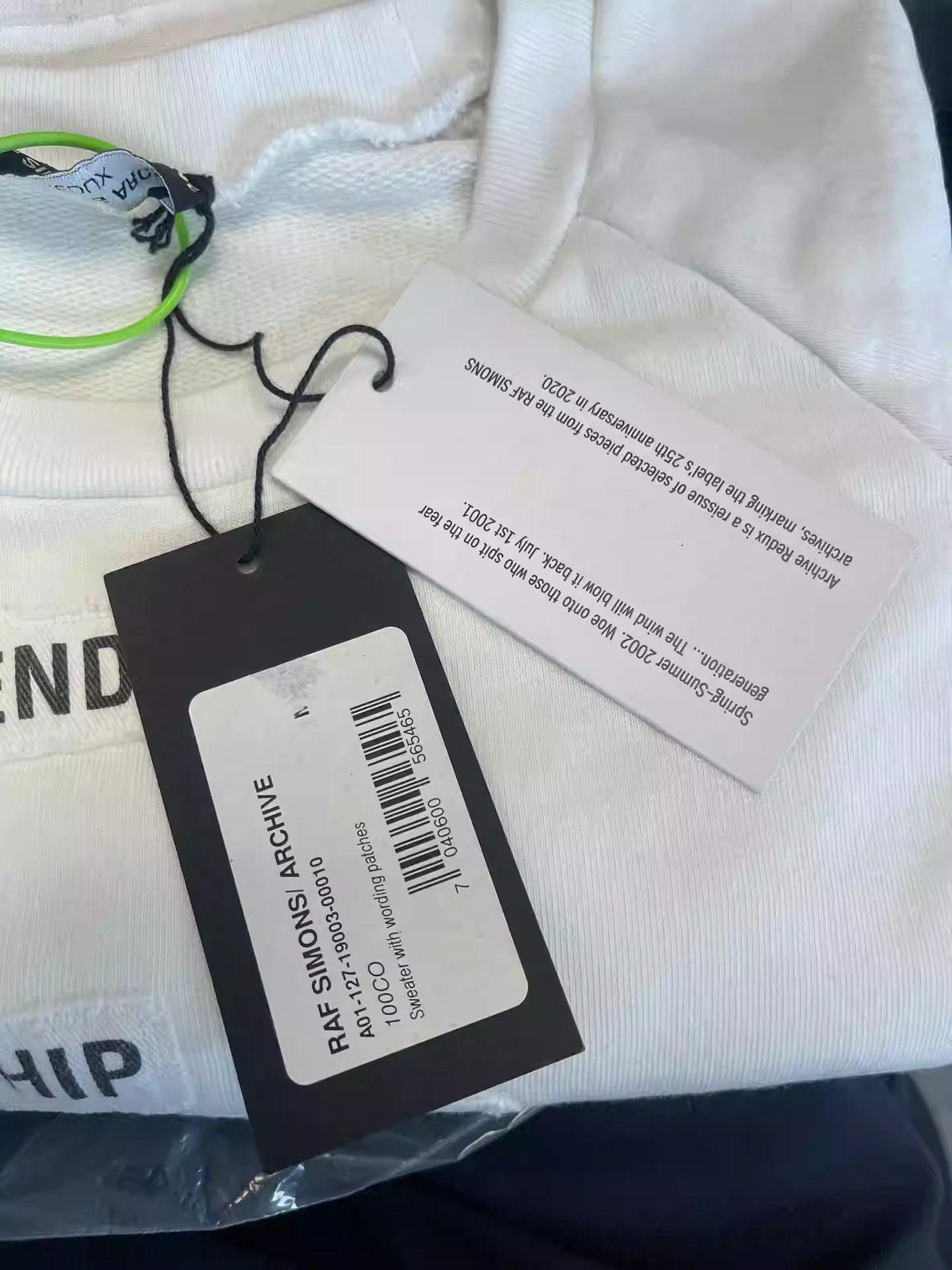 Raf Simons RAF SIMONS men's slogan white print sweatshirt Size US M / EU 48-50 / 2 - 7 Thumbnail
