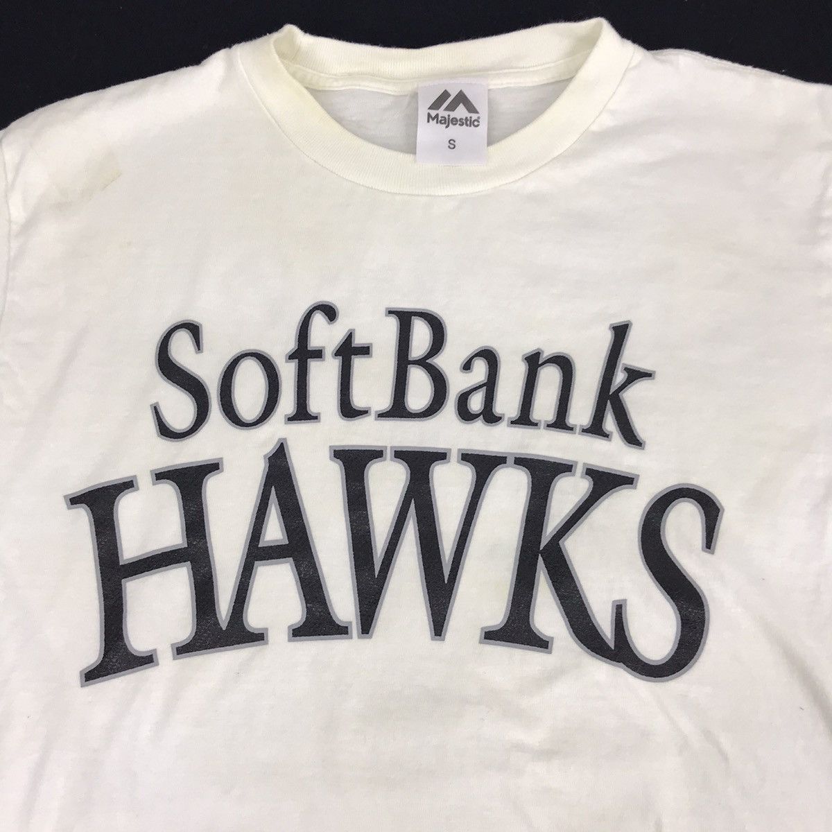Majestic Vintage Soft Banks Hawks Yanagita Baseball Unisex Tee Size US S / EU 44-46 / 1 - 2 Thumbnail