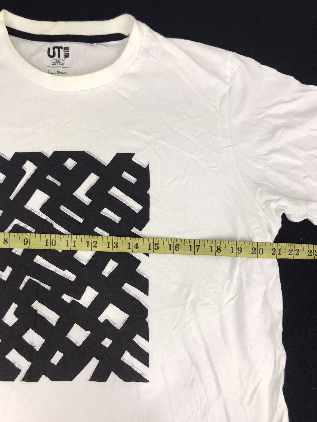 Designer George Sowden Designer Maze Art Graphic Tee Shirt Size US L / EU 52-54 / 3 - 6 Thumbnail