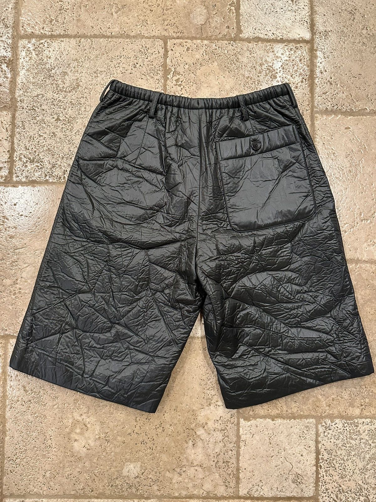 Dries Van Noten Dries Van Noten Plyd Crinkled / Wrinkled Padded Green Shorts Size US 30 / EU 46 - 2 Thumbnail