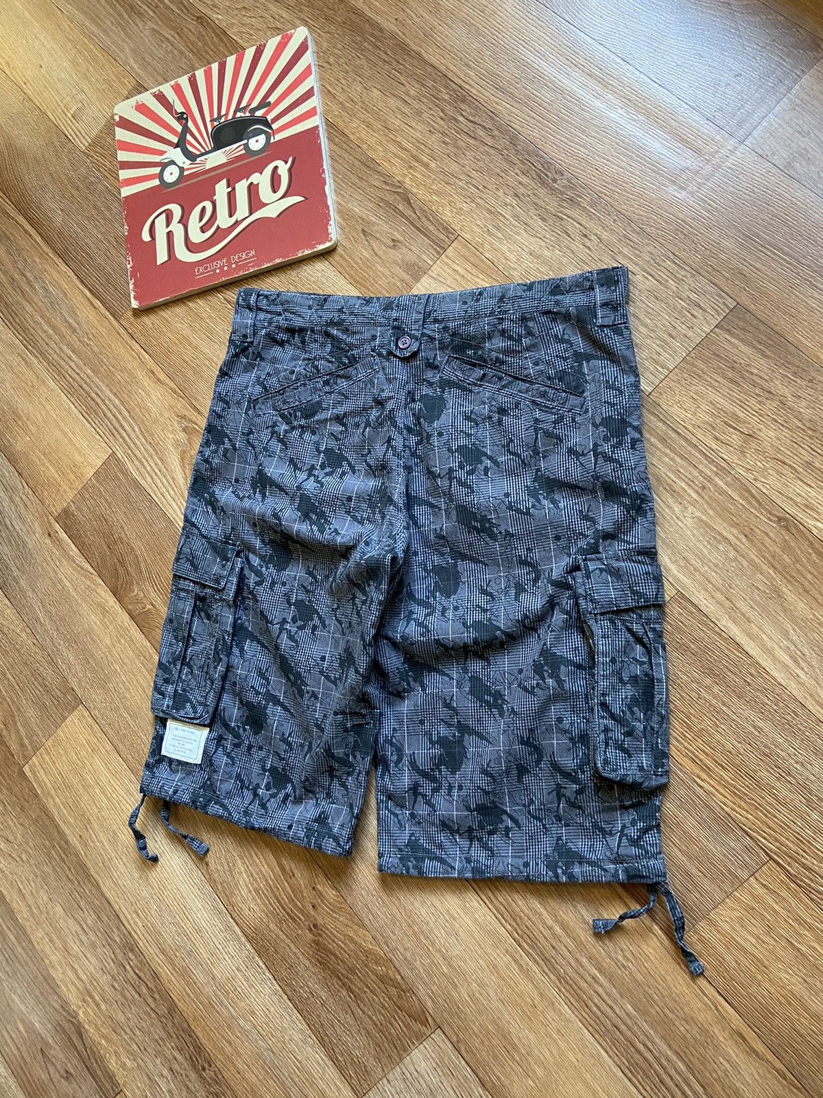 Nike × Vintage Nike Cargo Multi Pockets Shorts Size US 34 / EU 50 - 8 Thumbnail