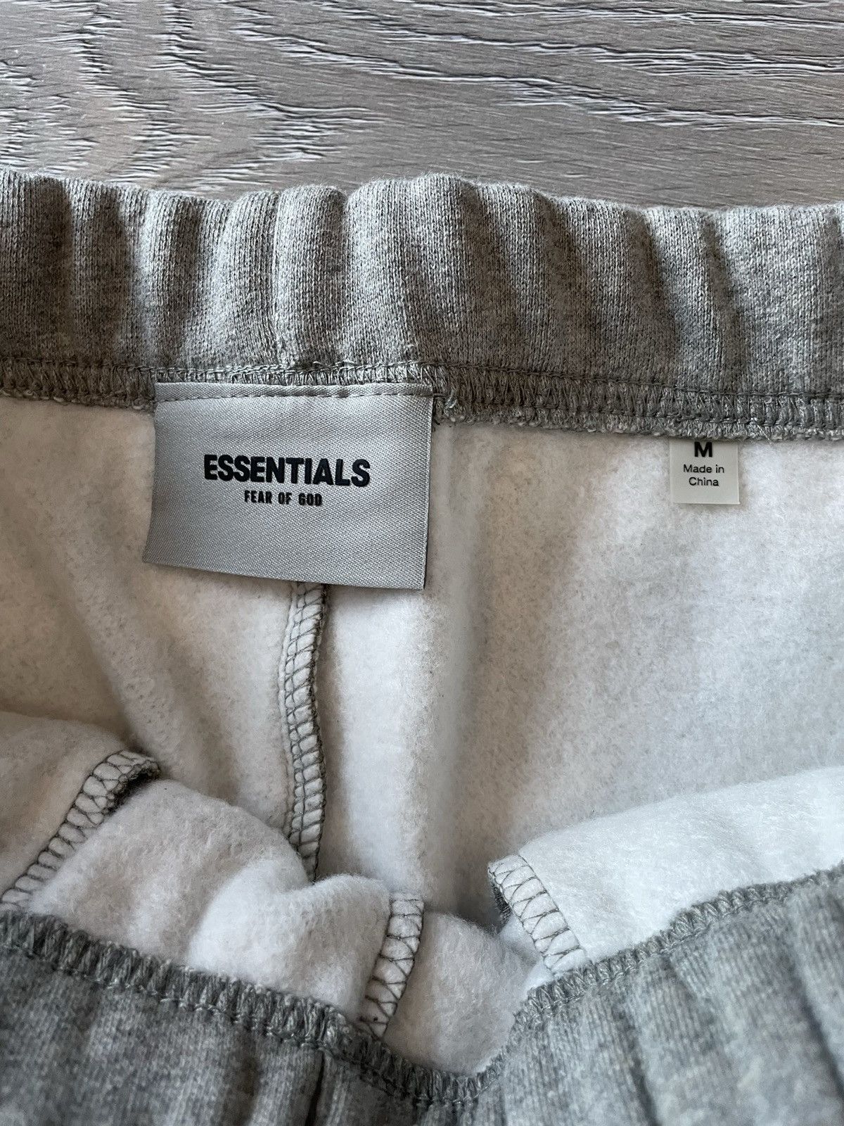 Essentials × FOG × Fear of God Fear of God Essentials Dark Oatmeal Shorts Size US 32 / EU 48 - 3 Thumbnail
