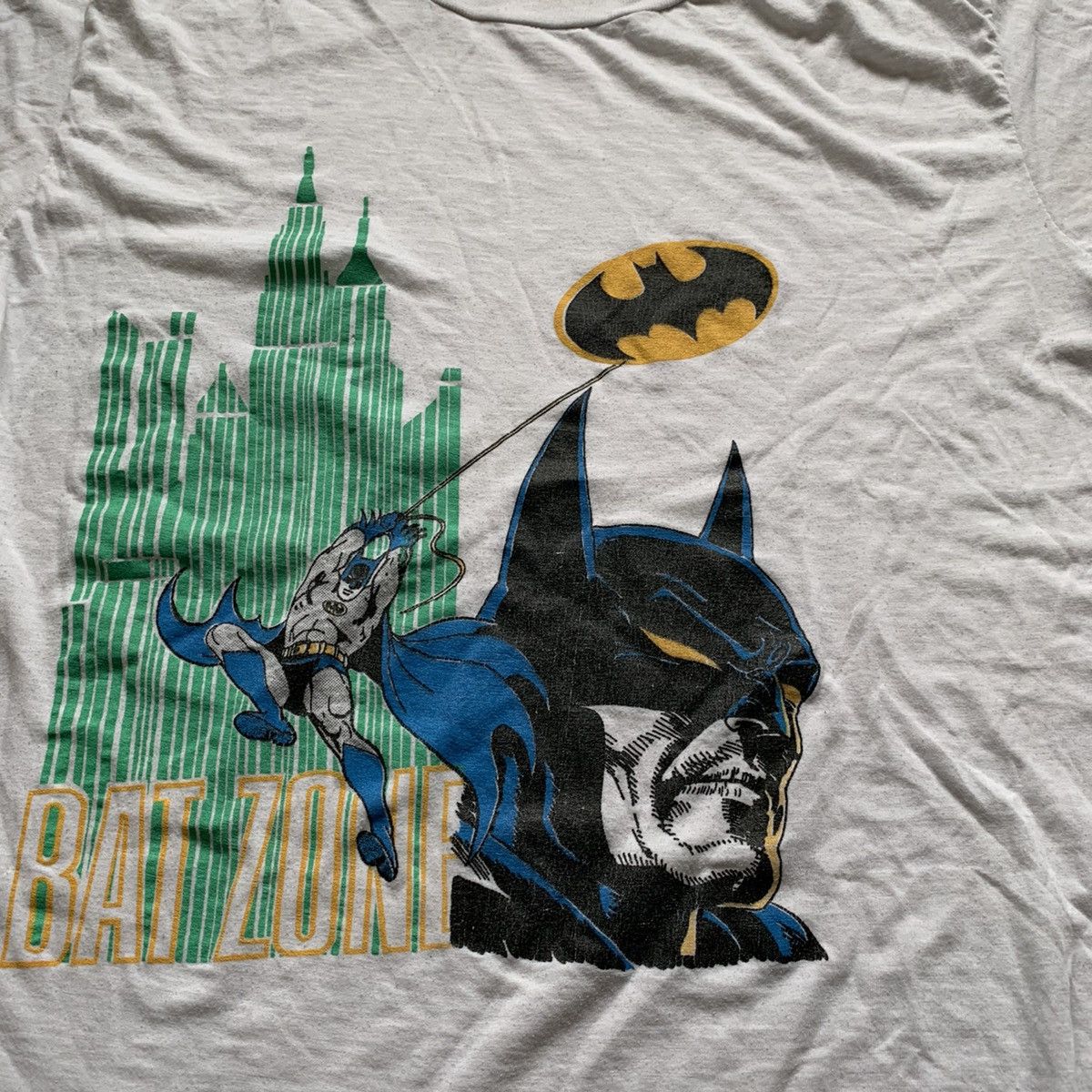 DC Comics Vintage 1980s Batman DC Comics Graphic T Shirt Men's Medium Size US M / EU 48-50 / 2 - 2 Thumbnail
