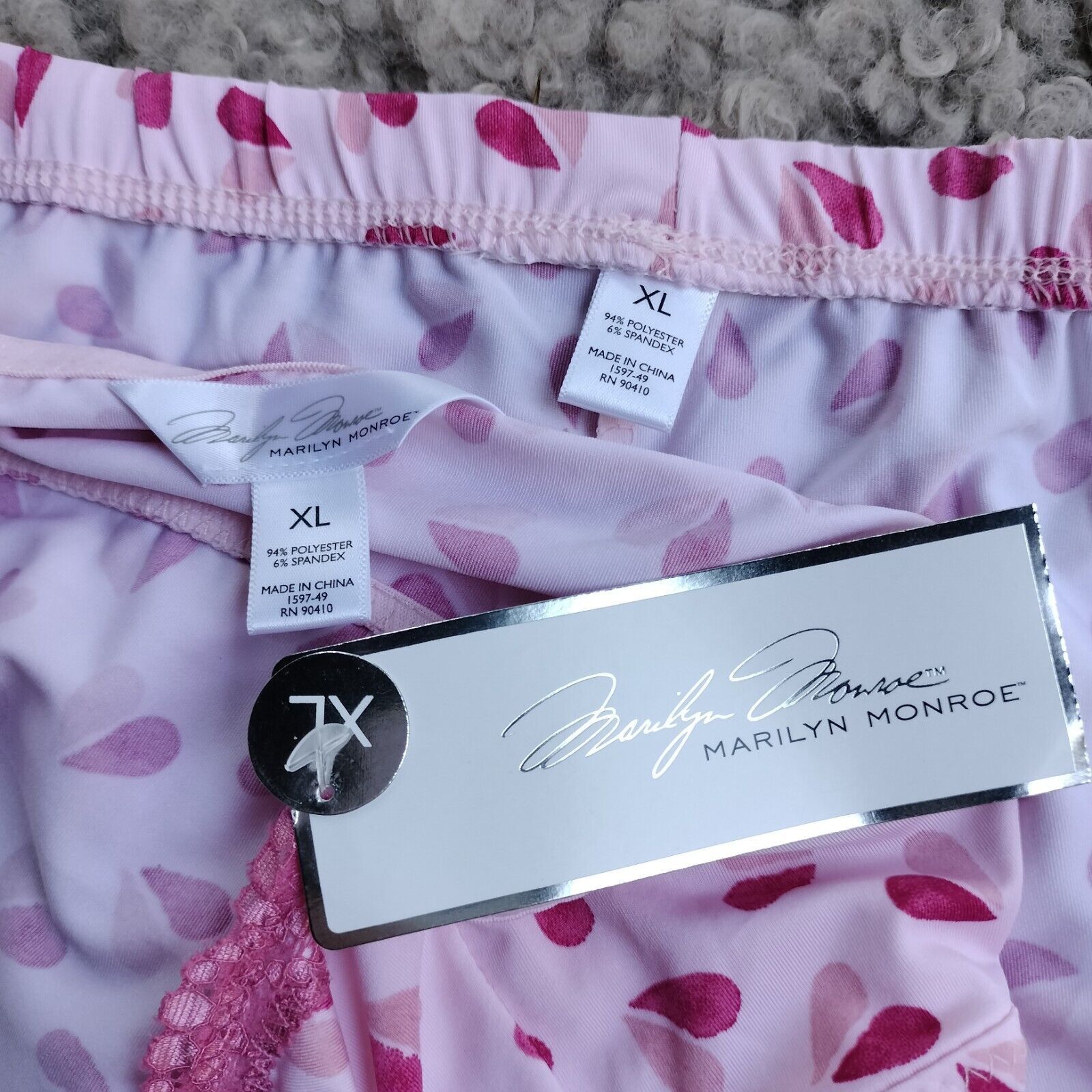 Designer Marilyn Munroe Intimates Size XL Pyjama Set Cami Shorts Size ONE SIZE - 10 Thumbnail