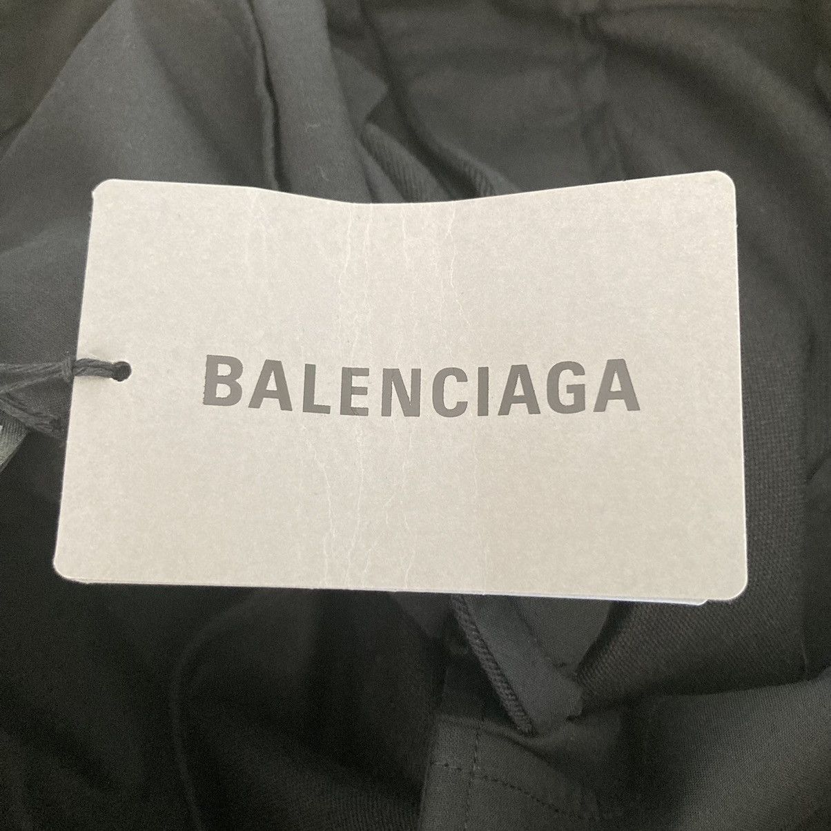 Balenciaga Balenciaga FW20 Contrast Paneled Straight Fit Jeans Size 48 Size US 32 / EU 48 - 10 Thumbnail