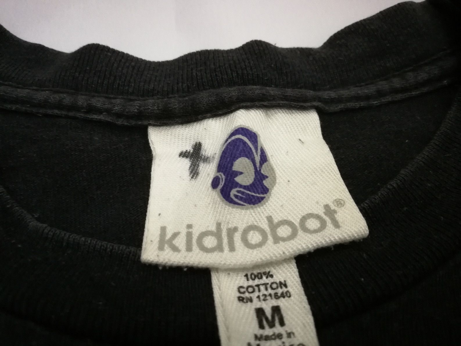 Japanese Brand Mens Kid Robot Toys Are Stupid Tee T-Shirt Black Size US M / EU 48-50 / 2 - 5 Thumbnail