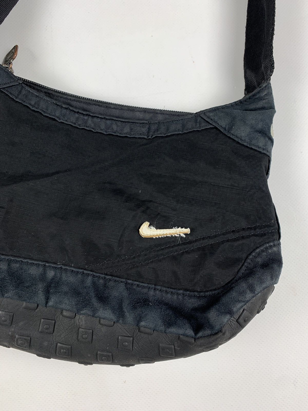 Nike 90s Vintage Nike Baguette Faded Black Y2K Bag Size ONE SIZE - 12 Thumbnail