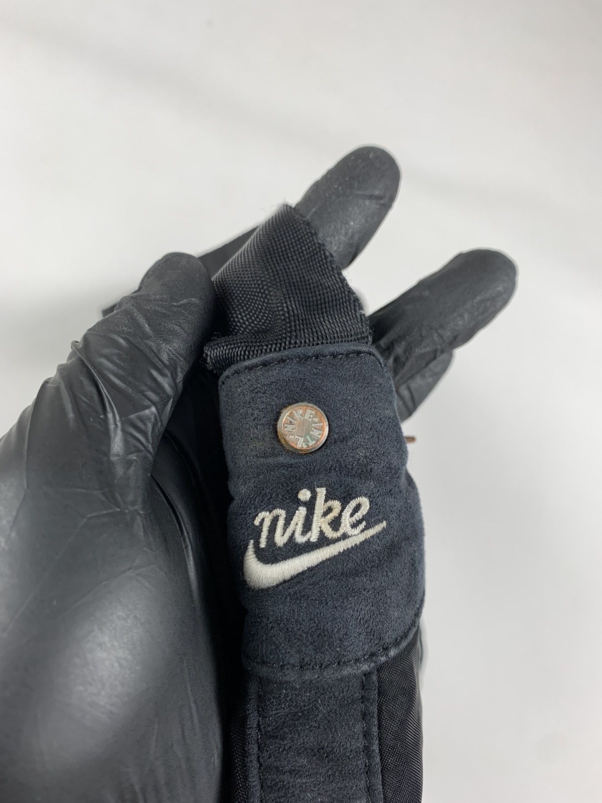 Nike 90s Vintage Nike Baguette Faded Black Y2K Bag Size ONE SIZE - 14 Thumbnail