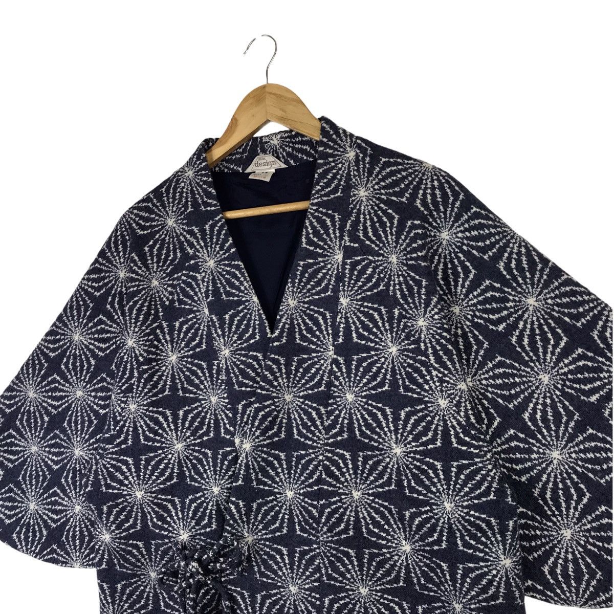 Japanese Brand Vintage Japanese Kimono Abstract & Geometric Pop Art Size US M / EU 48-50 / 2 - 6 Thumbnail