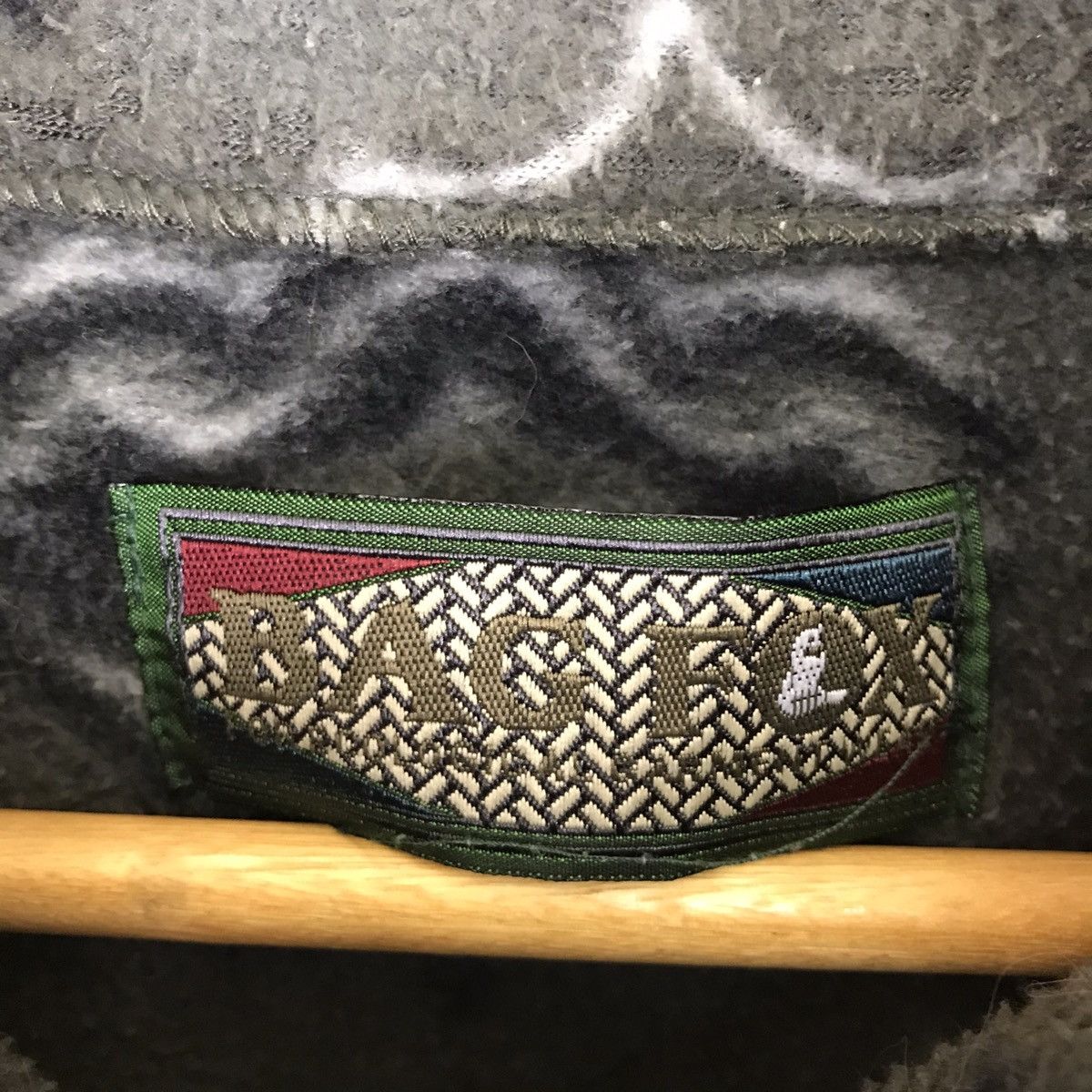 Vintage Vintage Bag Fox Abstract and Geometric Fleece Sweatshirt Size US L / EU 52-54 / 3 - 6 Thumbnail