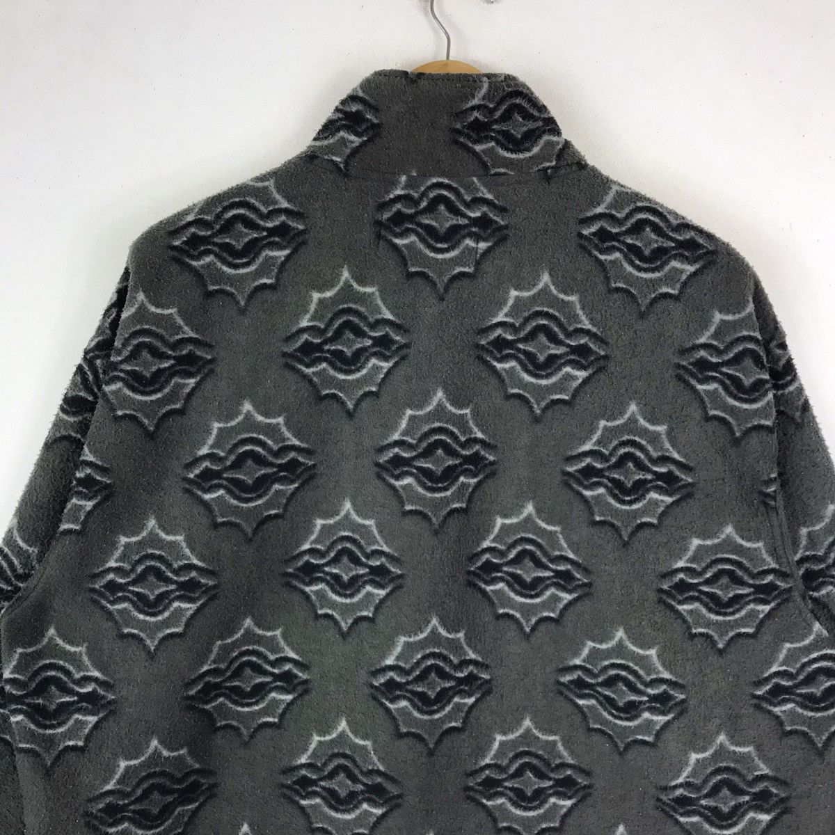 Vintage Vintage Bag Fox Abstract and Geometric Fleece Sweatshirt Size US L / EU 52-54 / 3 - 4 Thumbnail