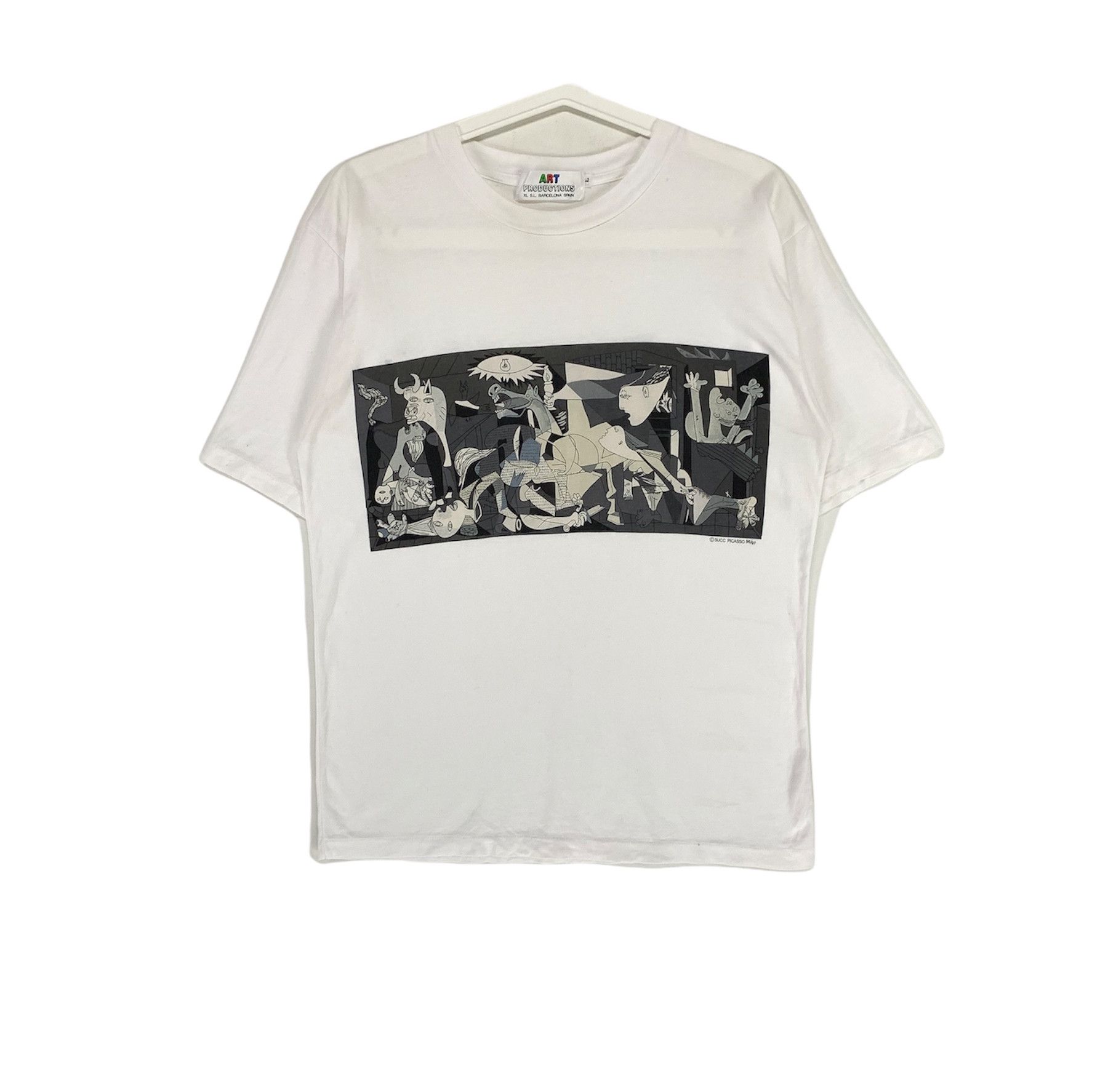 Vintage Pablo Picasso Guernica the famous anti-war painting vtg tee Size US L / EU 52-54 / 3 - 1 Thumbnail