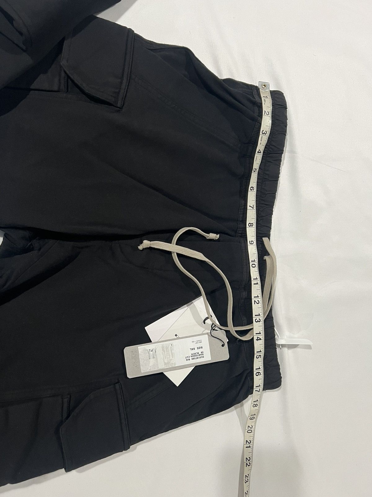 Rick Owens Rick Owens cargo pants. XXL. $990 Size US 36 / EU 52 - 7 Thumbnail