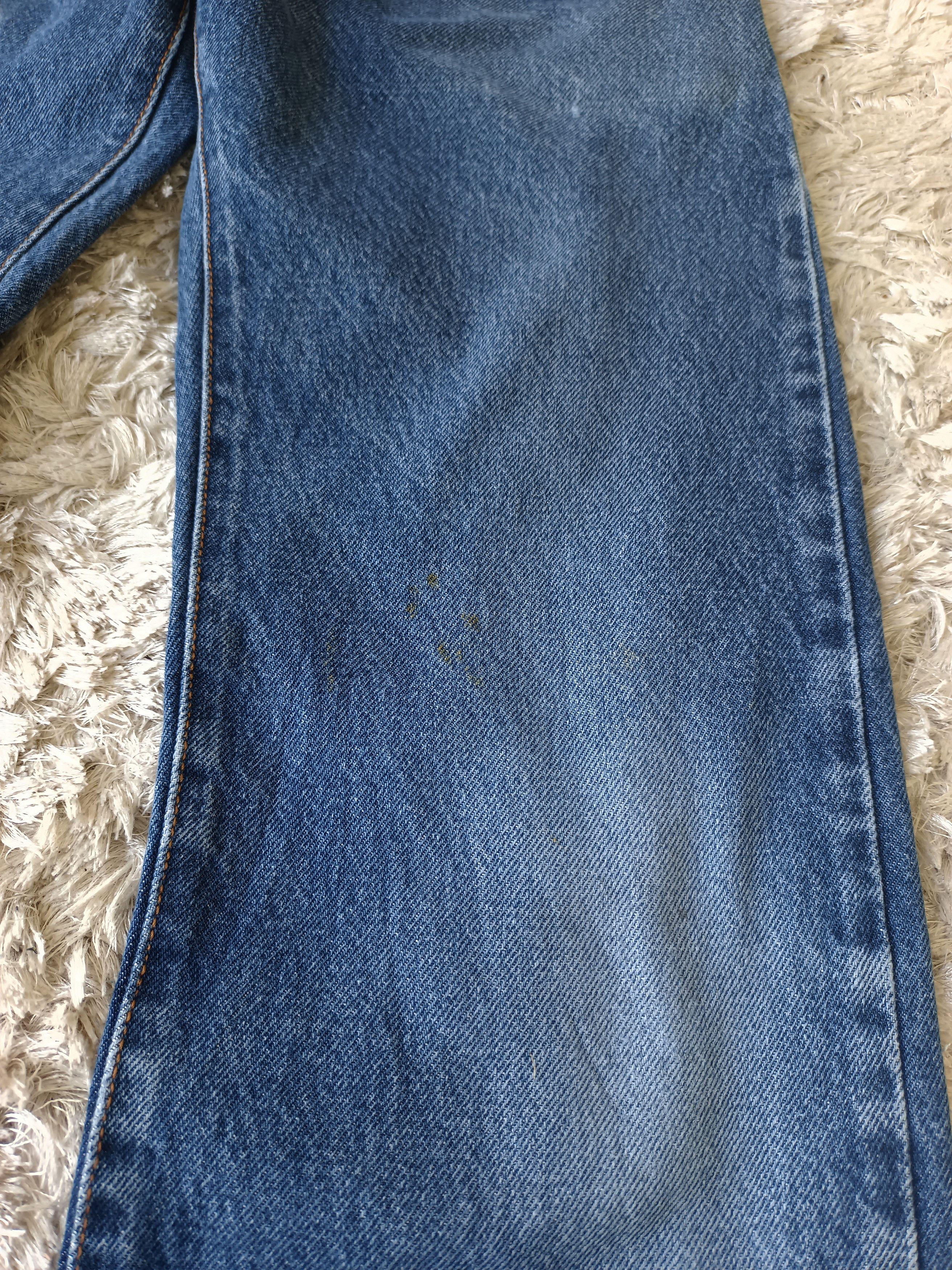 Levi's Vintage Clothing × Vintage Vintage 90's Levi's 517 Bootcut Distressed Jeans Size US 31 - 10 Thumbnail