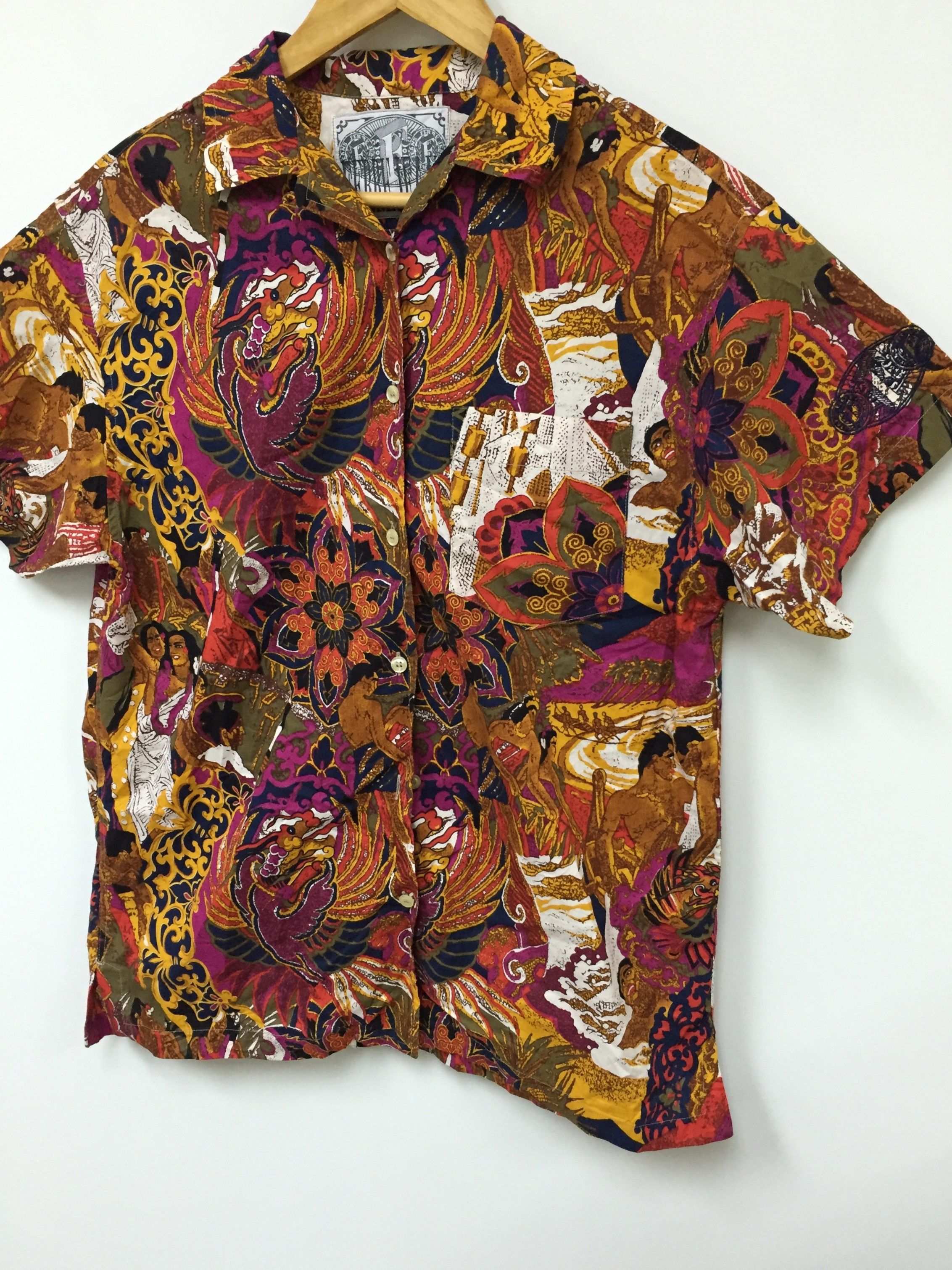 Gianfranco Ferre 90's American native Hawaiian Fullprint Size L / US 10 / IT 46 - 2 Thumbnail