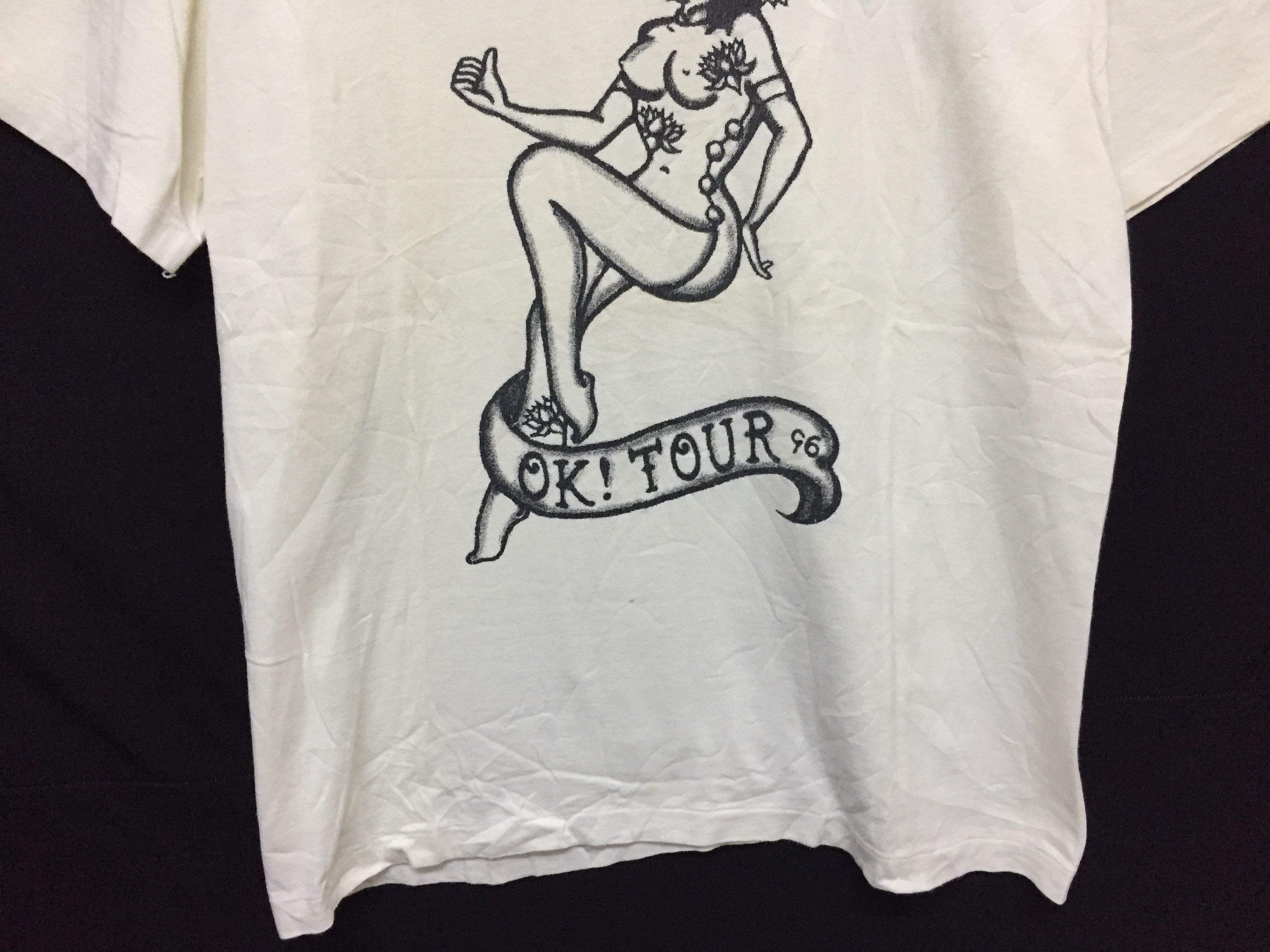 Vintage 1996 Geisha Ok Tour tattoo pin up girl Hanes tee Size US S / EU 44-46 / 1 - 4 Thumbnail