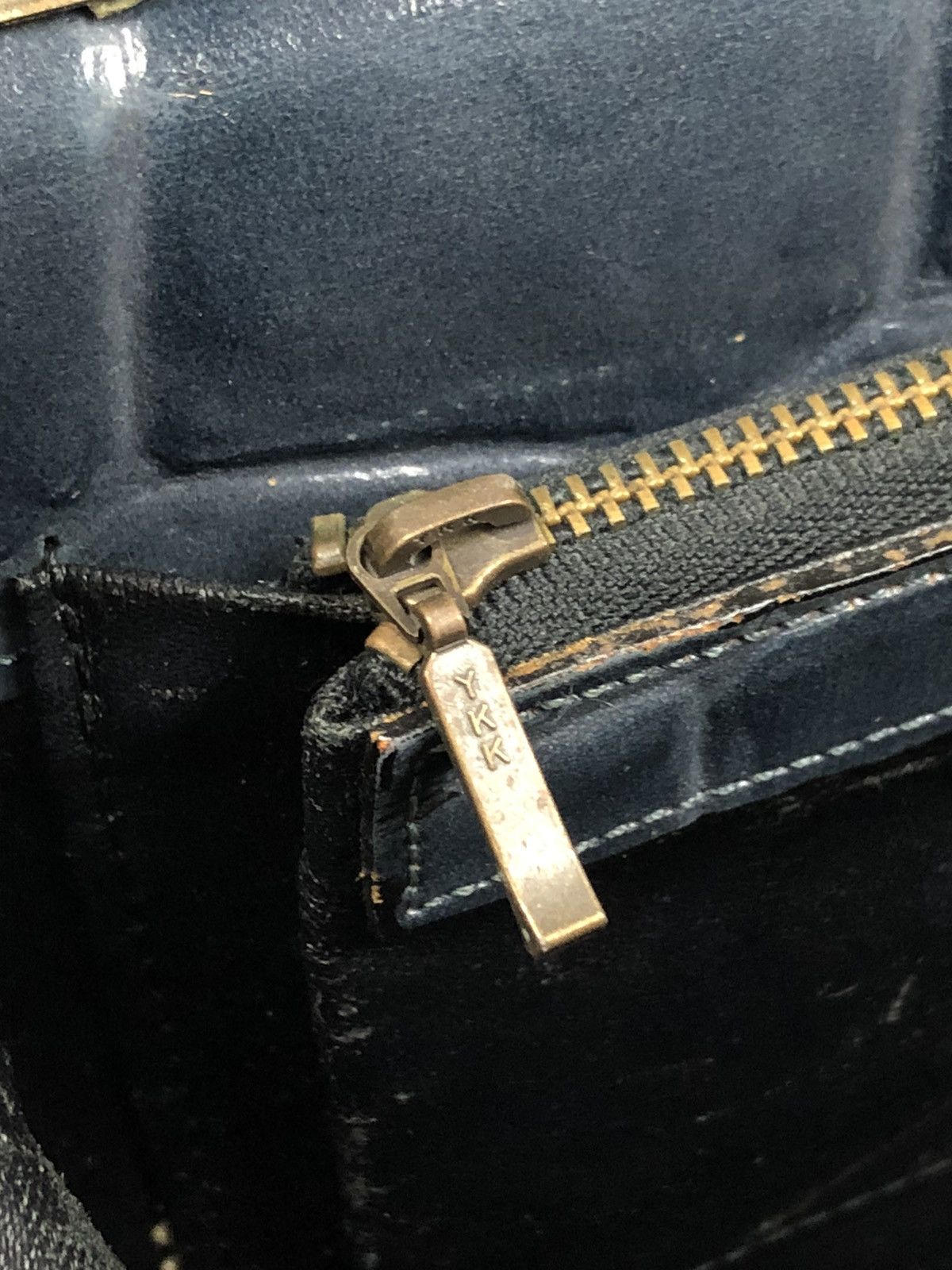 Jean Paul Gaultier Vintage Jean Paul Gaultier Leather Sling Bag Size ONE SIZE - 17 Thumbnail