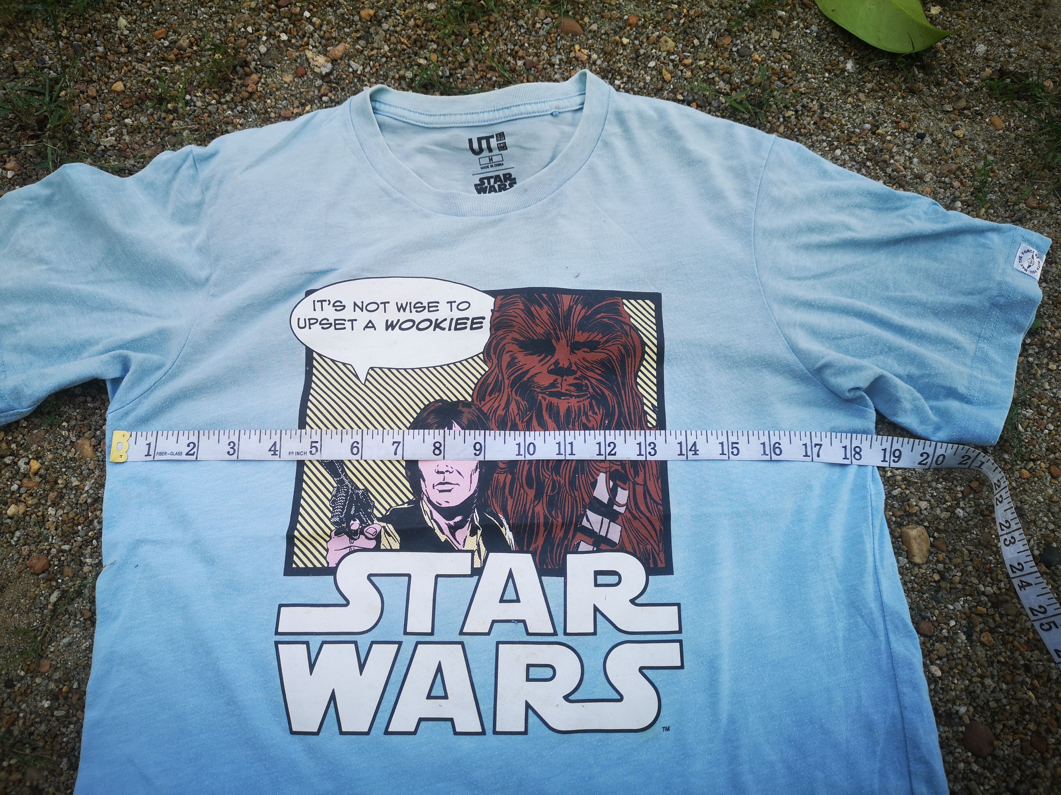 Uniqlo Star Wars By Uniqlo Size US L / EU 52-54 / 3 - 8 Thumbnail