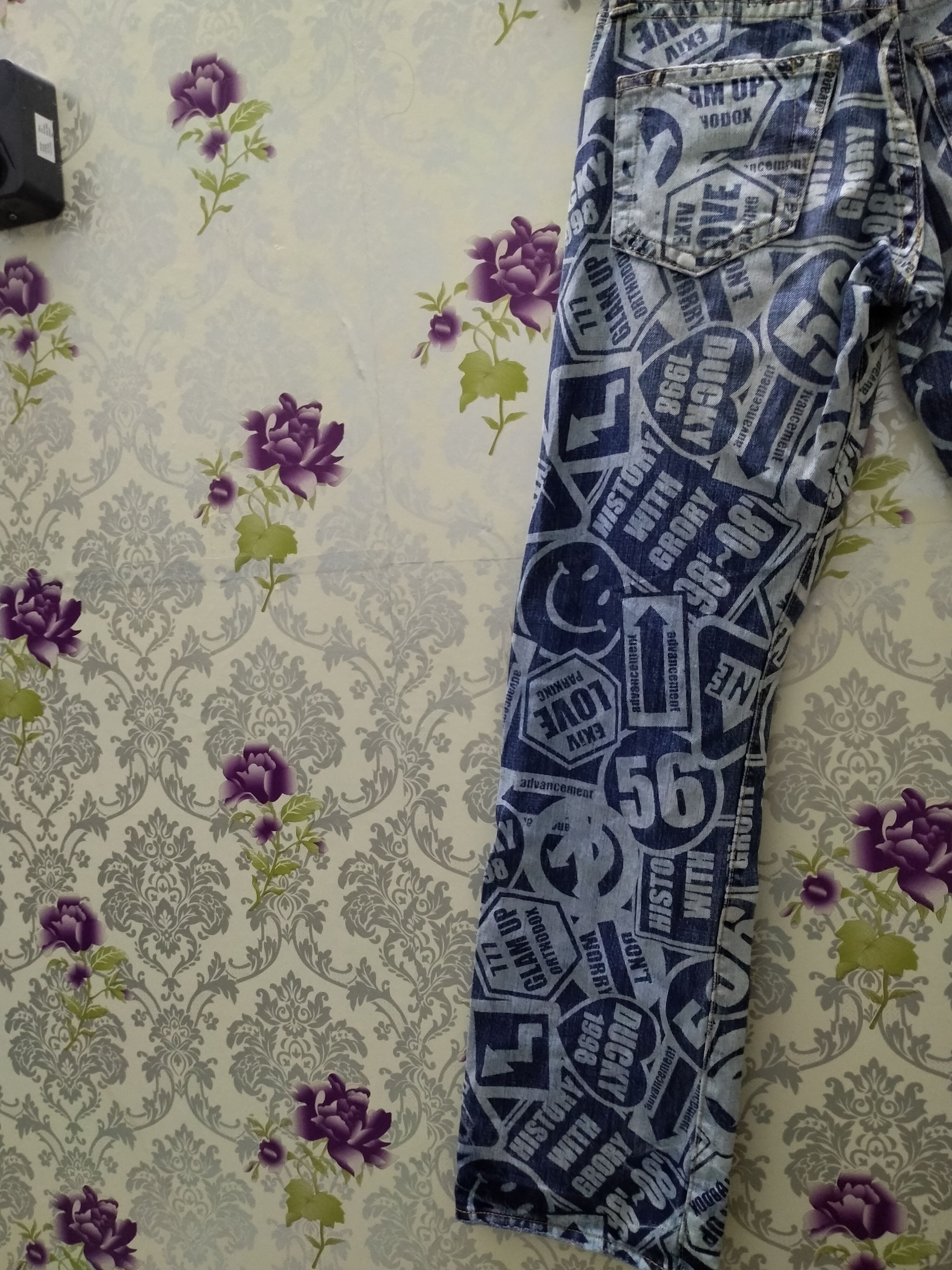 Hysteric Glamour NEED GONE NOW...CO&LU ALLOVER PRINT STAIGHT JEANS Size US 30 / EU 46 - 12 Thumbnail