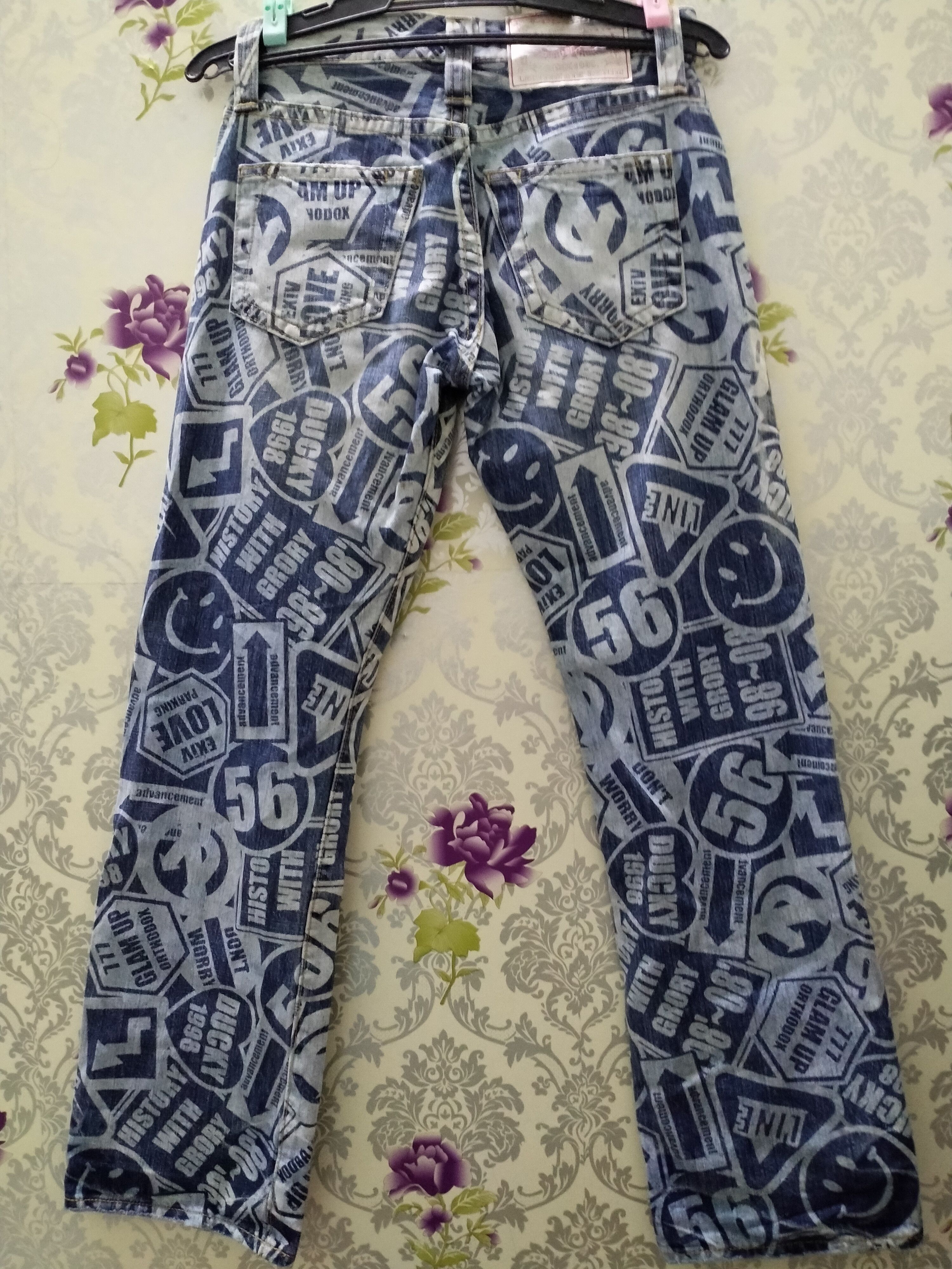 Hysteric Glamour NEED GONE NOW...CO&LU ALLOVER PRINT STAIGHT JEANS Size US 30 / EU 46 - 11 Thumbnail